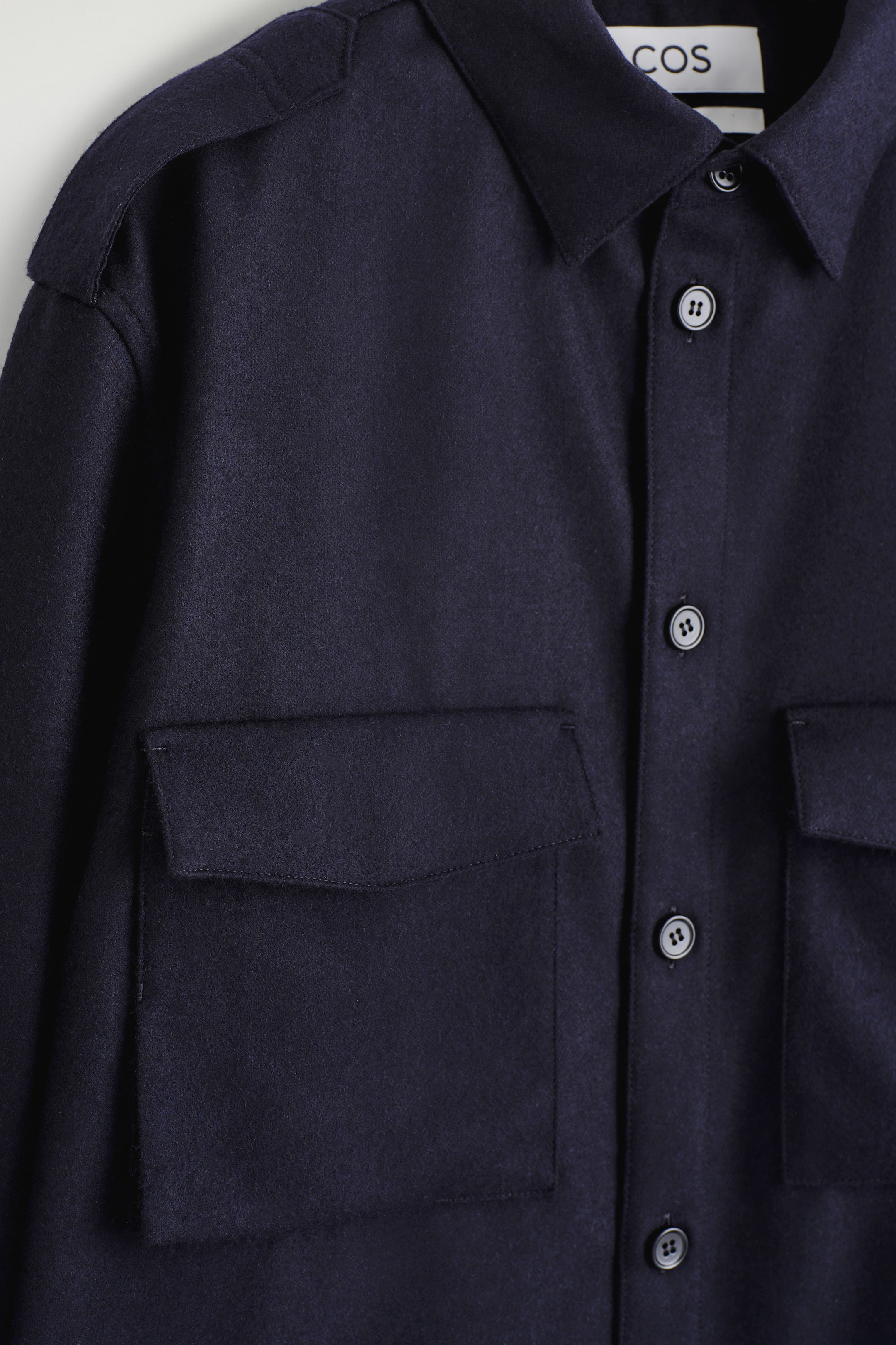 BUTTON-DOWN COLLAR WOOL SHIRT