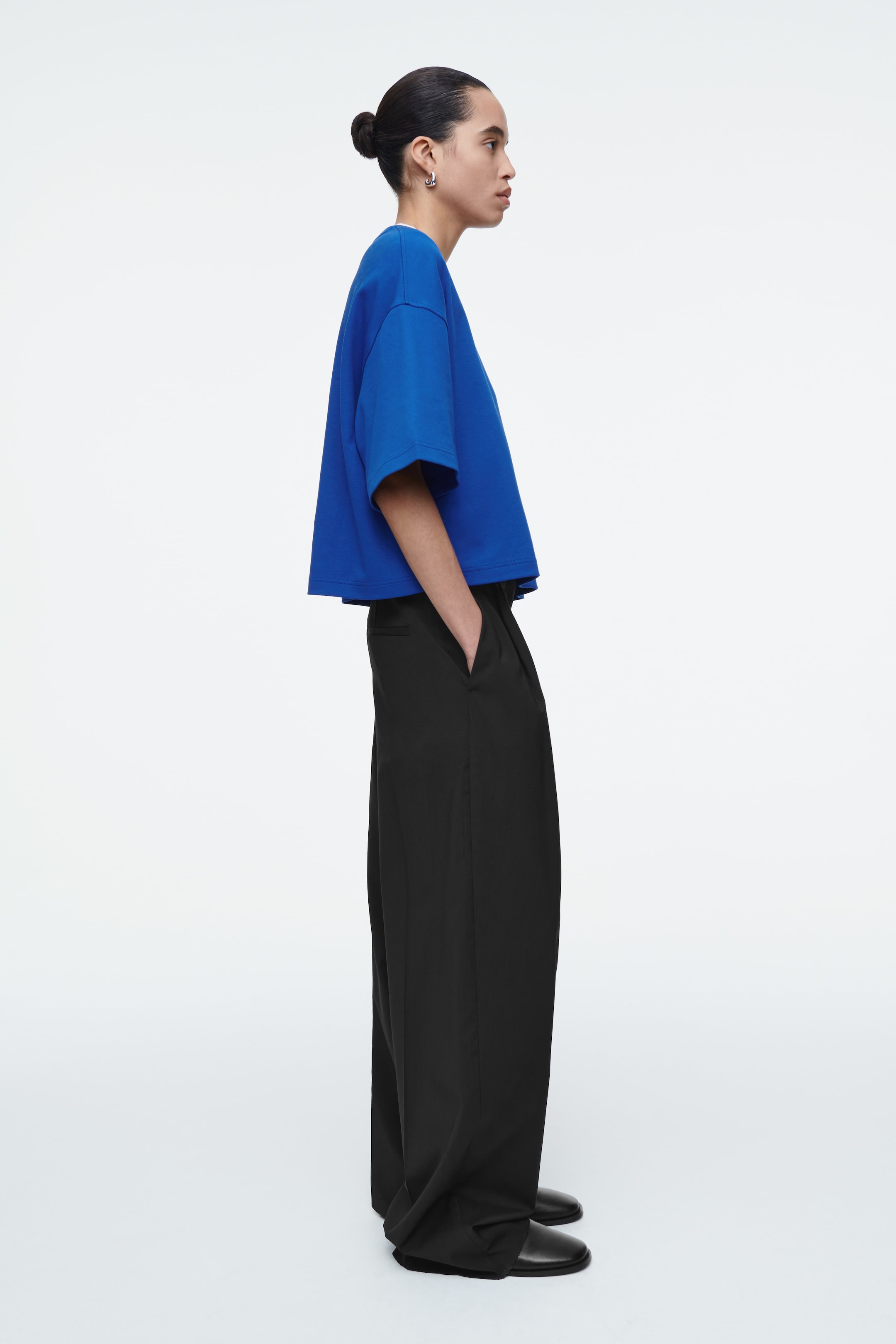 Grotere afbeelding bekijken: OVERSIZED BOXY T-SHIRT - COBALT - DAMES | H&M NL 2
