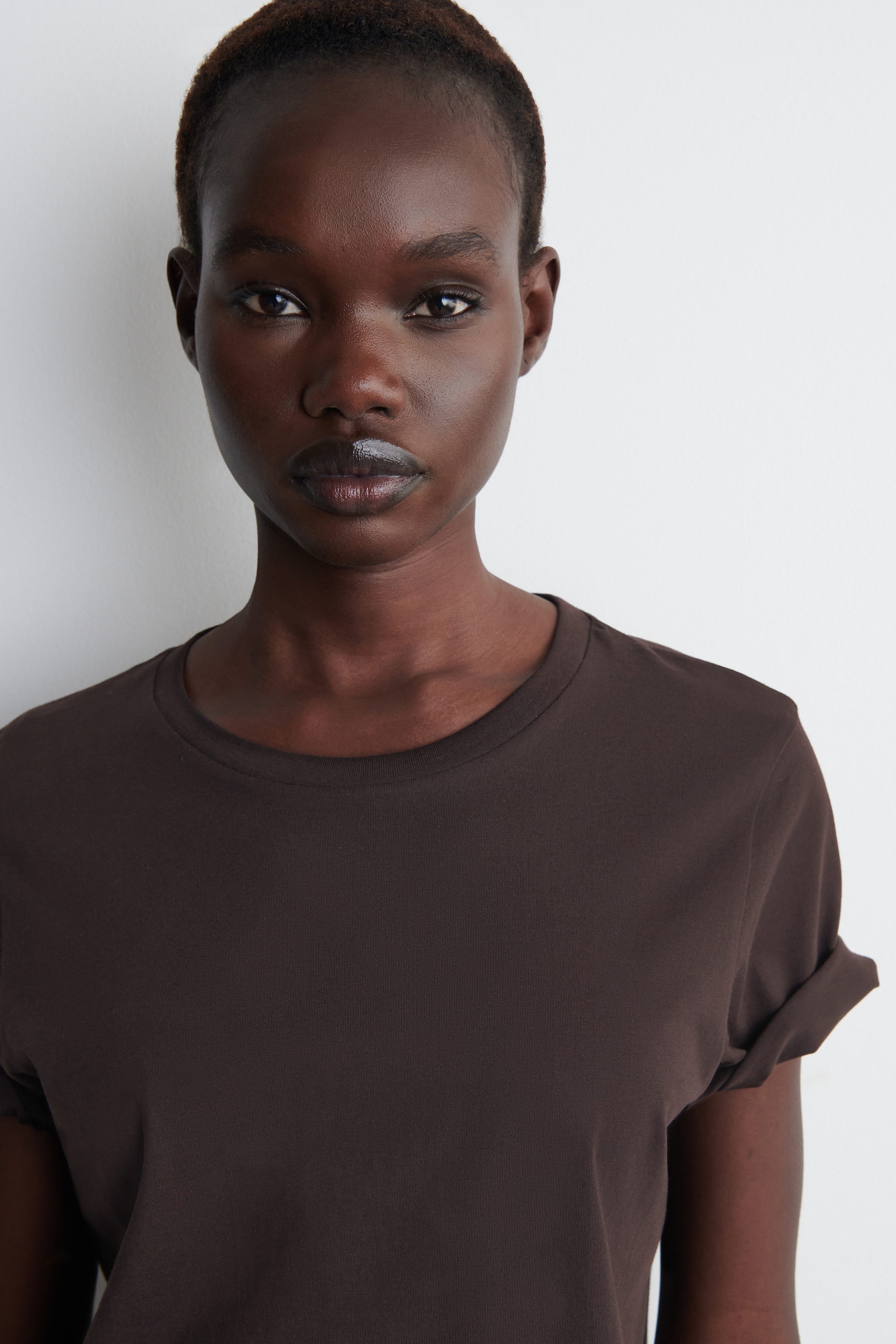 CREW-NECK COTTON T-SHIRT