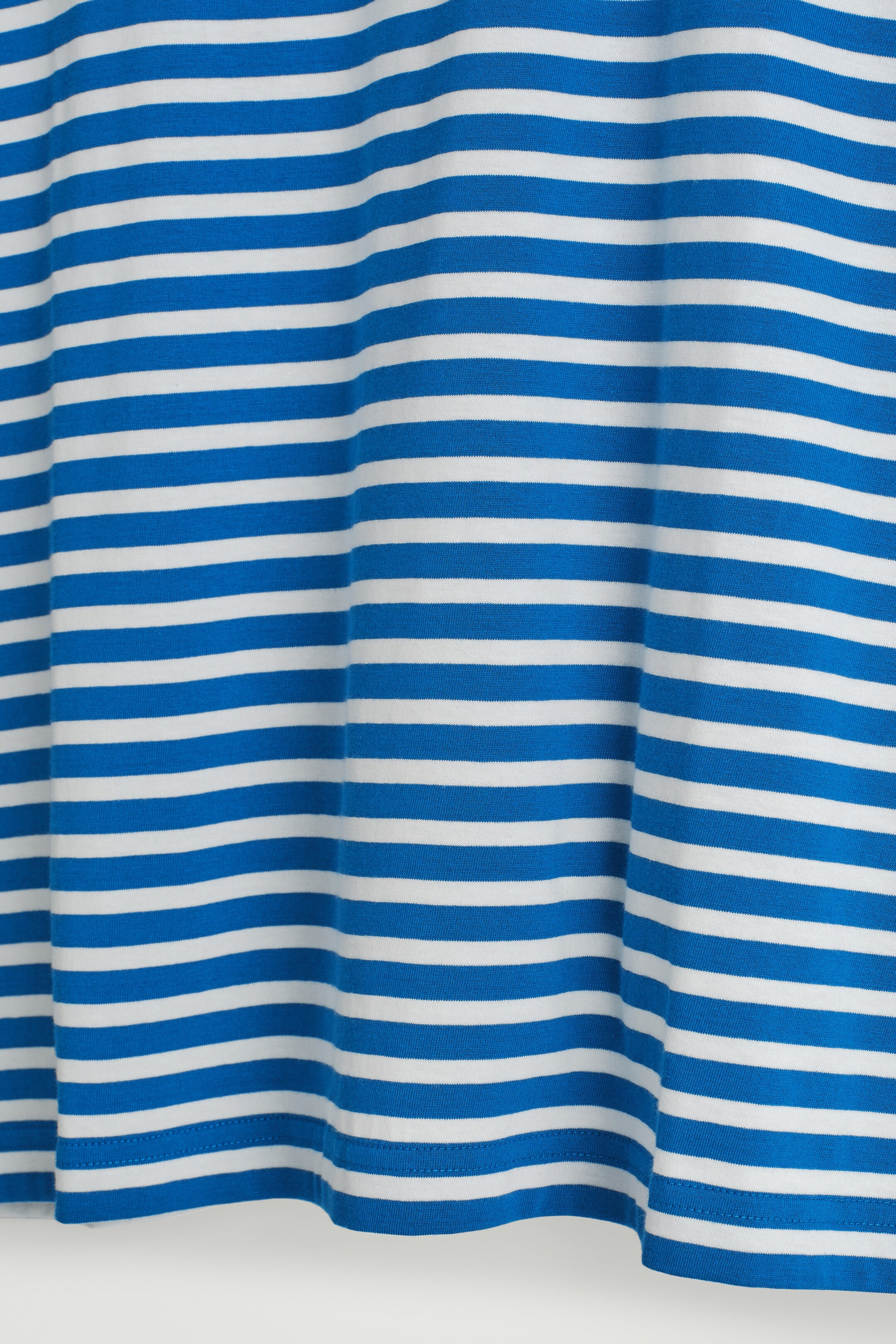 Visualizza immagine più grande: T-SHIRT IN COTONE LEGGERO CON TAGLIO RILASSATO - BLU - UOMO | H&M IT 7