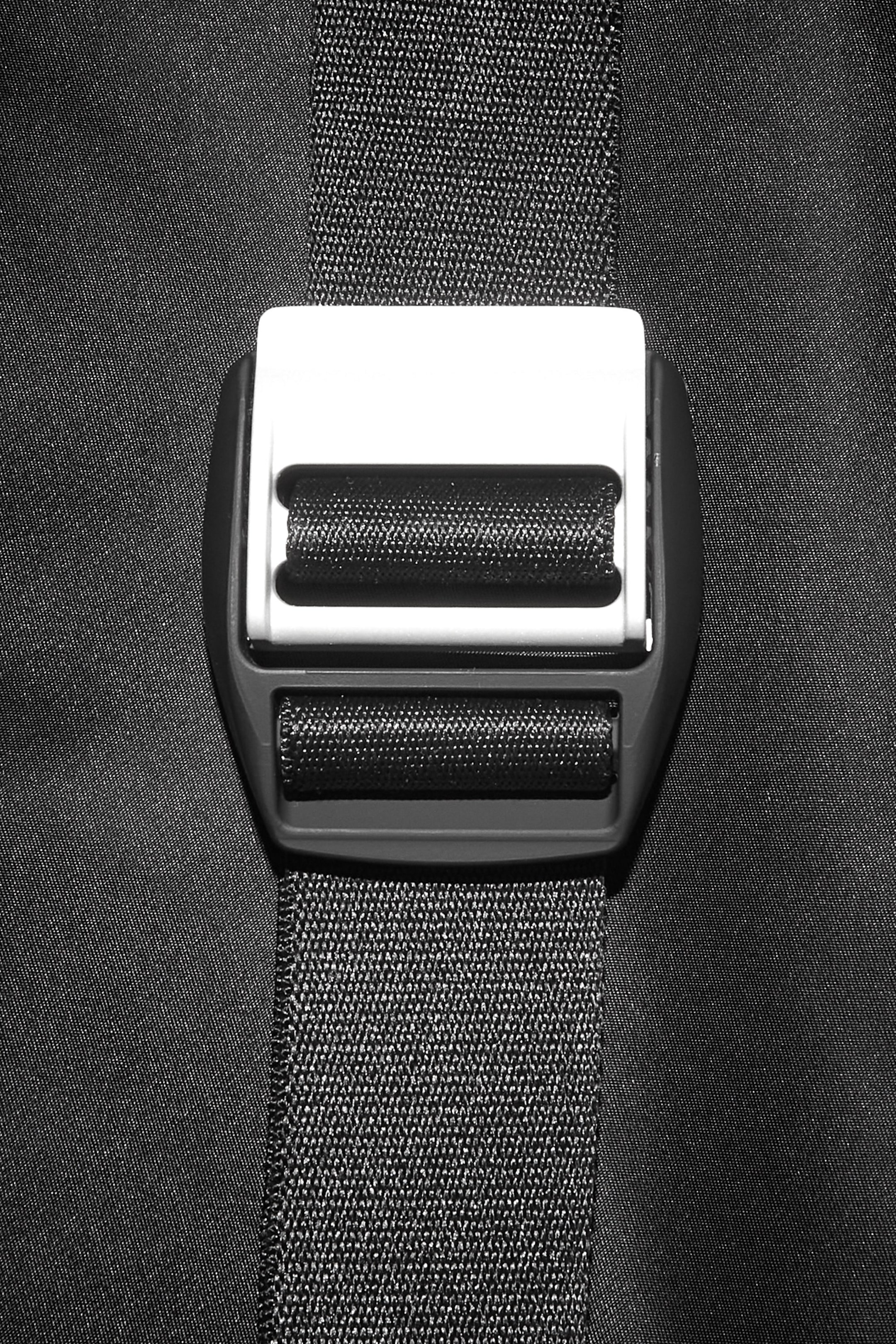 StillMedia/DescriptiveDetail