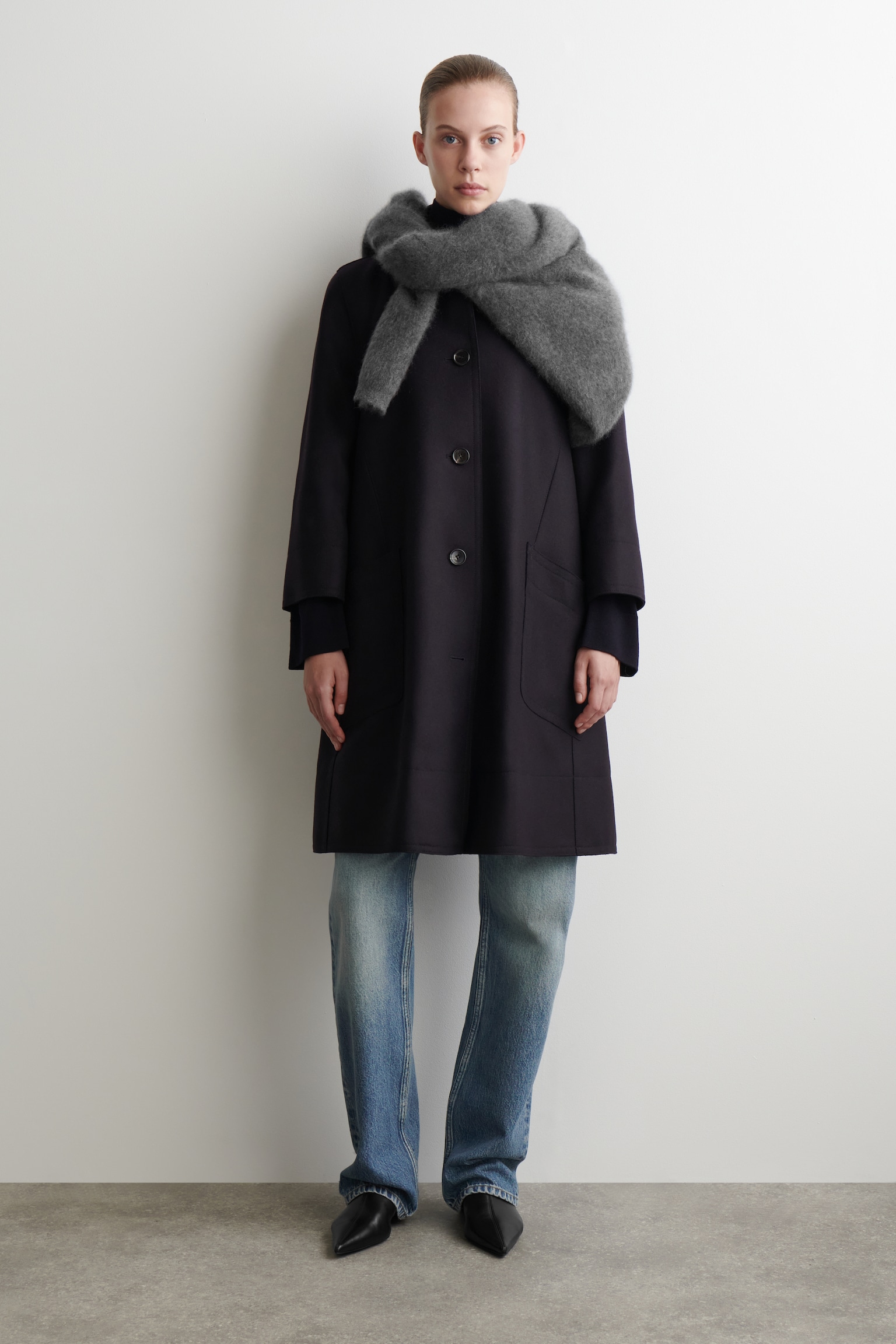 VOLUMINOUS WOOL CAR COAT - NAVY
