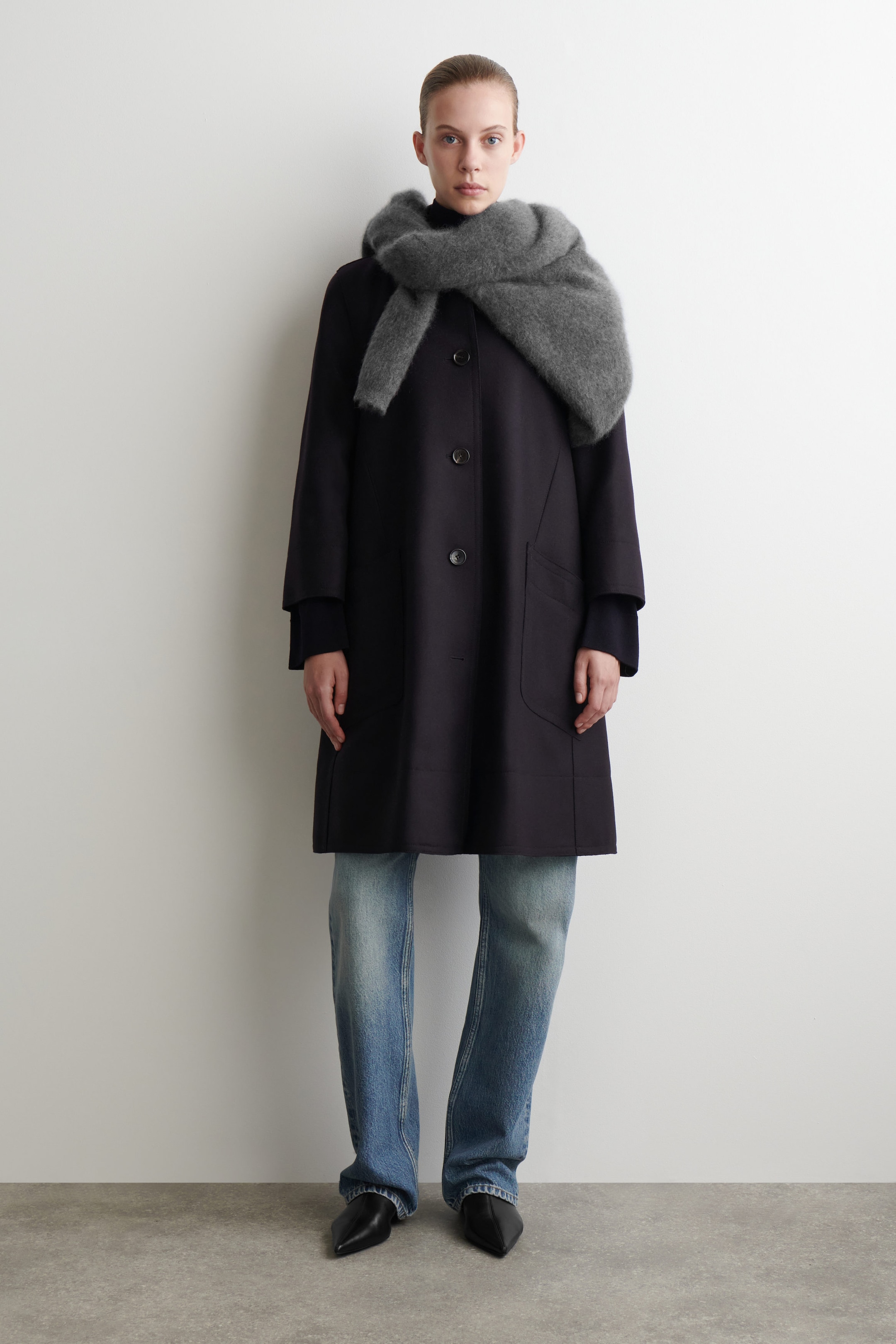 VOLUMINOUS WOOL LONG CAR COAT