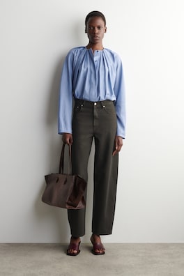 VOLUMINOUS PLEATED BLOUSE — BLUE 2