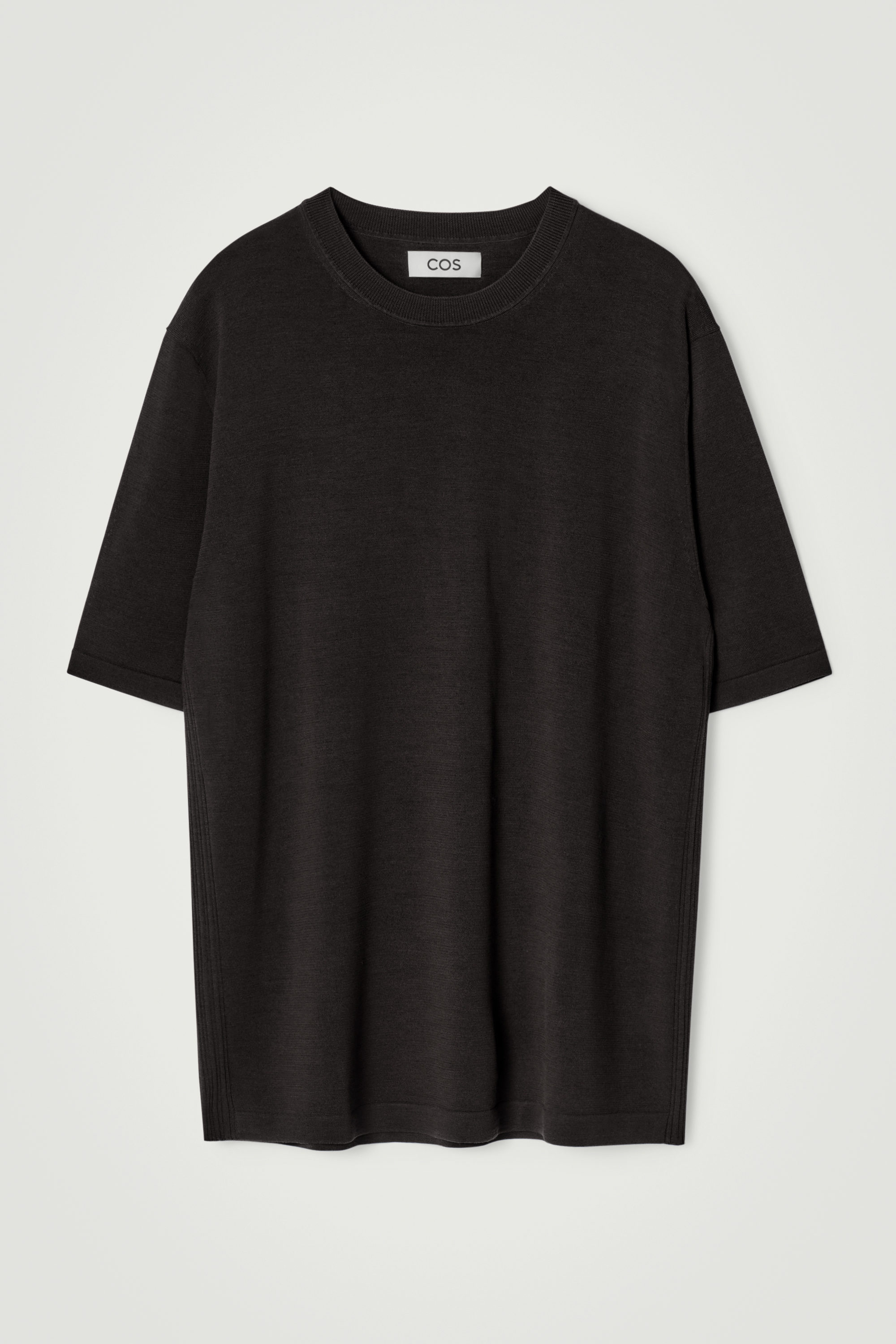 KNTTED WOOL-SILK T-SHIRT - CHOCOLATE | COS