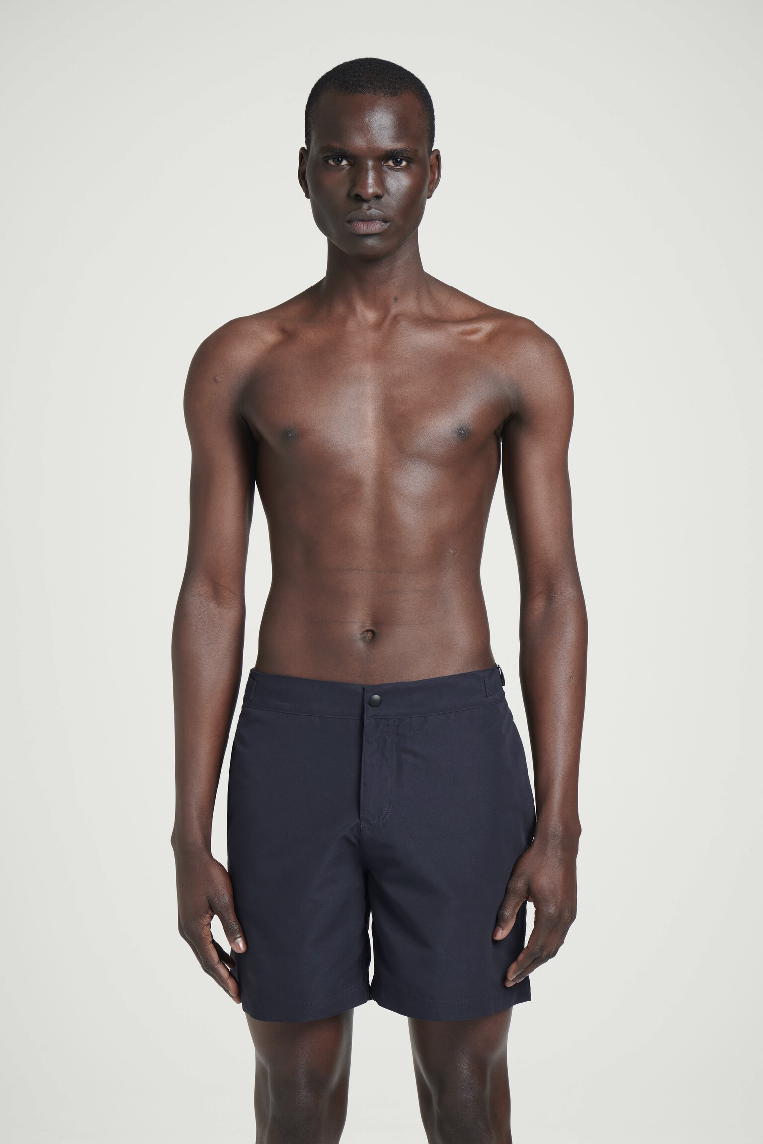 SHORT DE BAIN AJUSTÉ - BLEU MARINE - 4