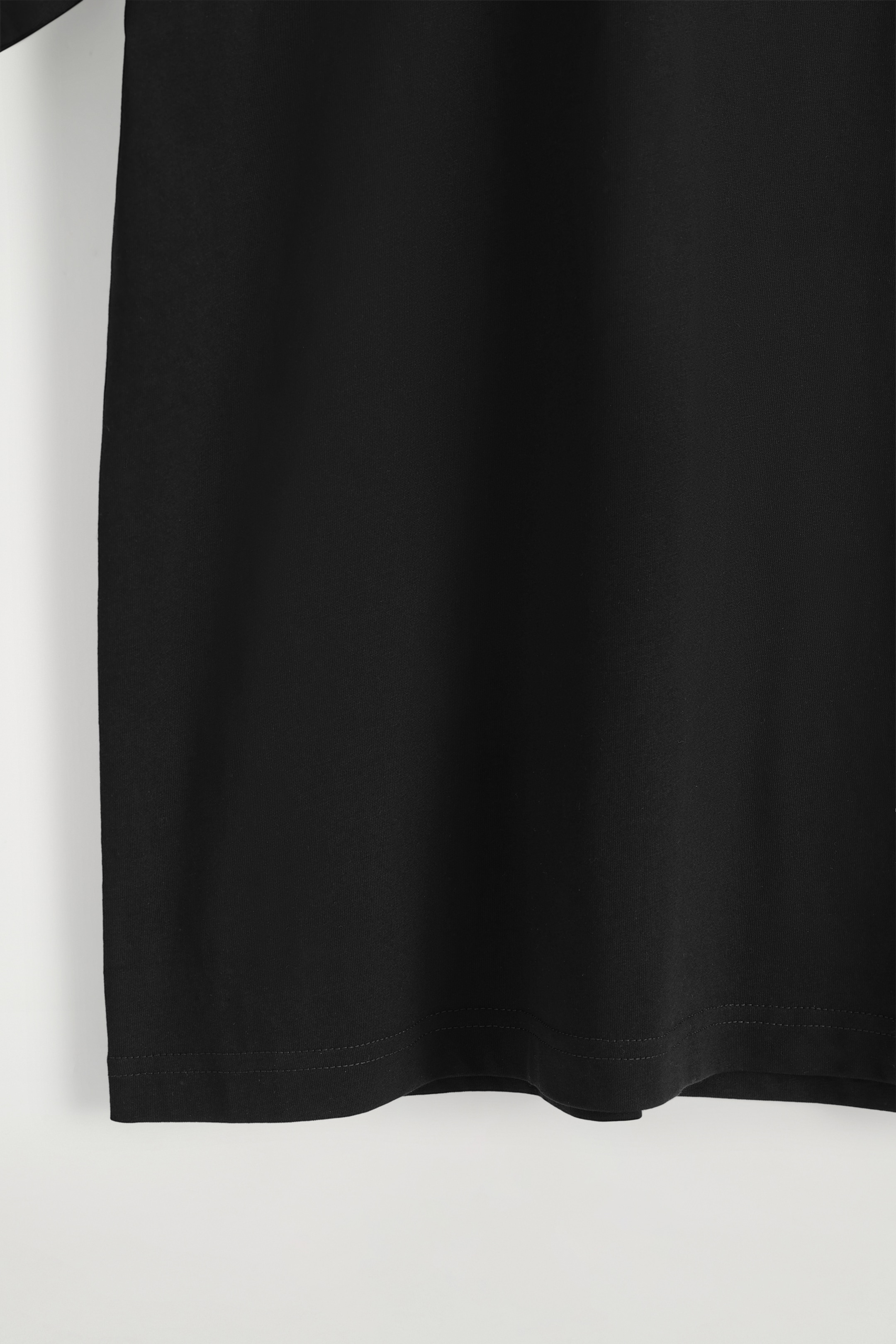 Grösseres Bild ansehen: LOCKERES LEICHTES BAUMWOLL-T-SHIRT - SCHWARZ - HERREN | H&M CH 6