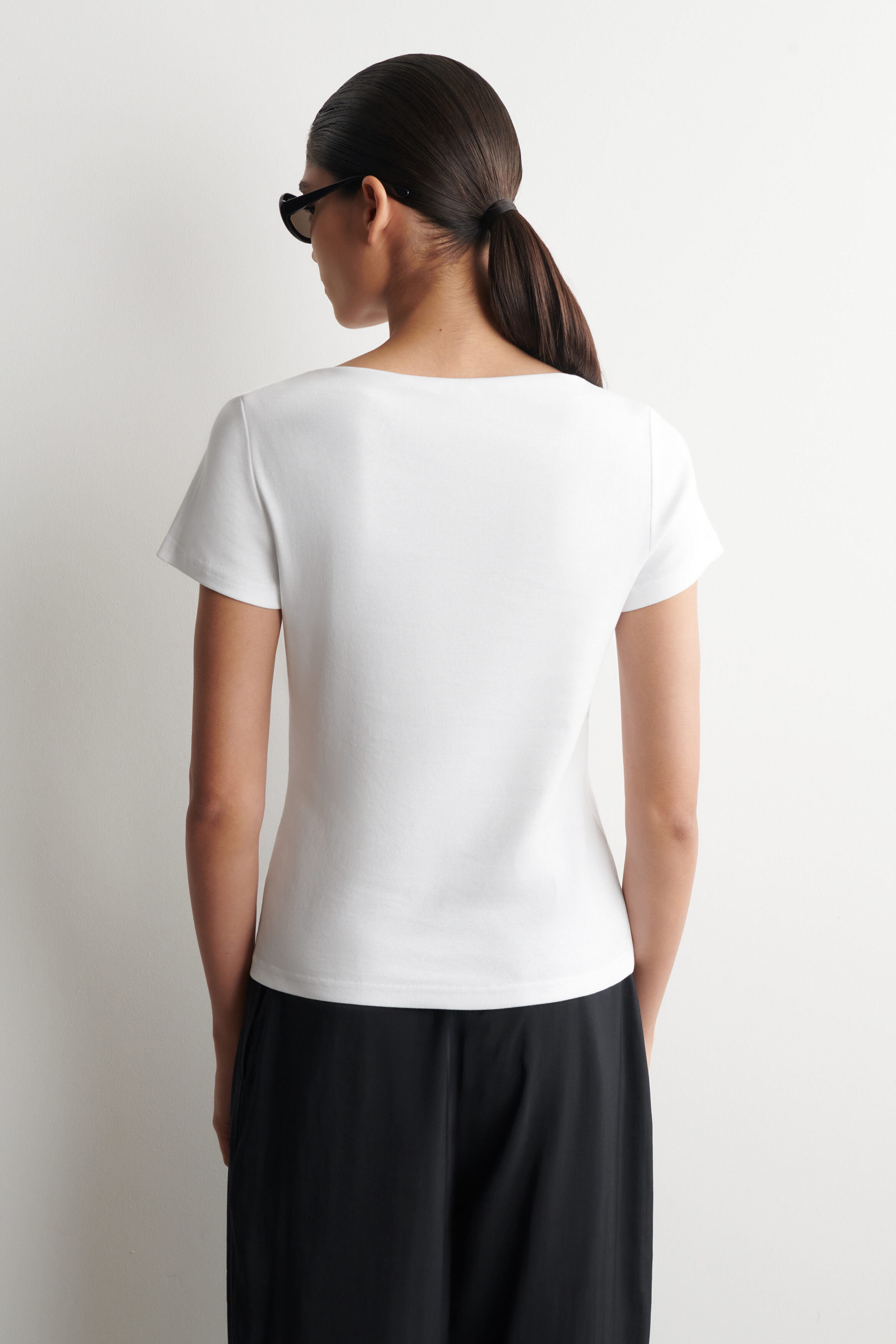 SLIM BOAT-NECK COTTON T-SHIRT - thumbnail 4