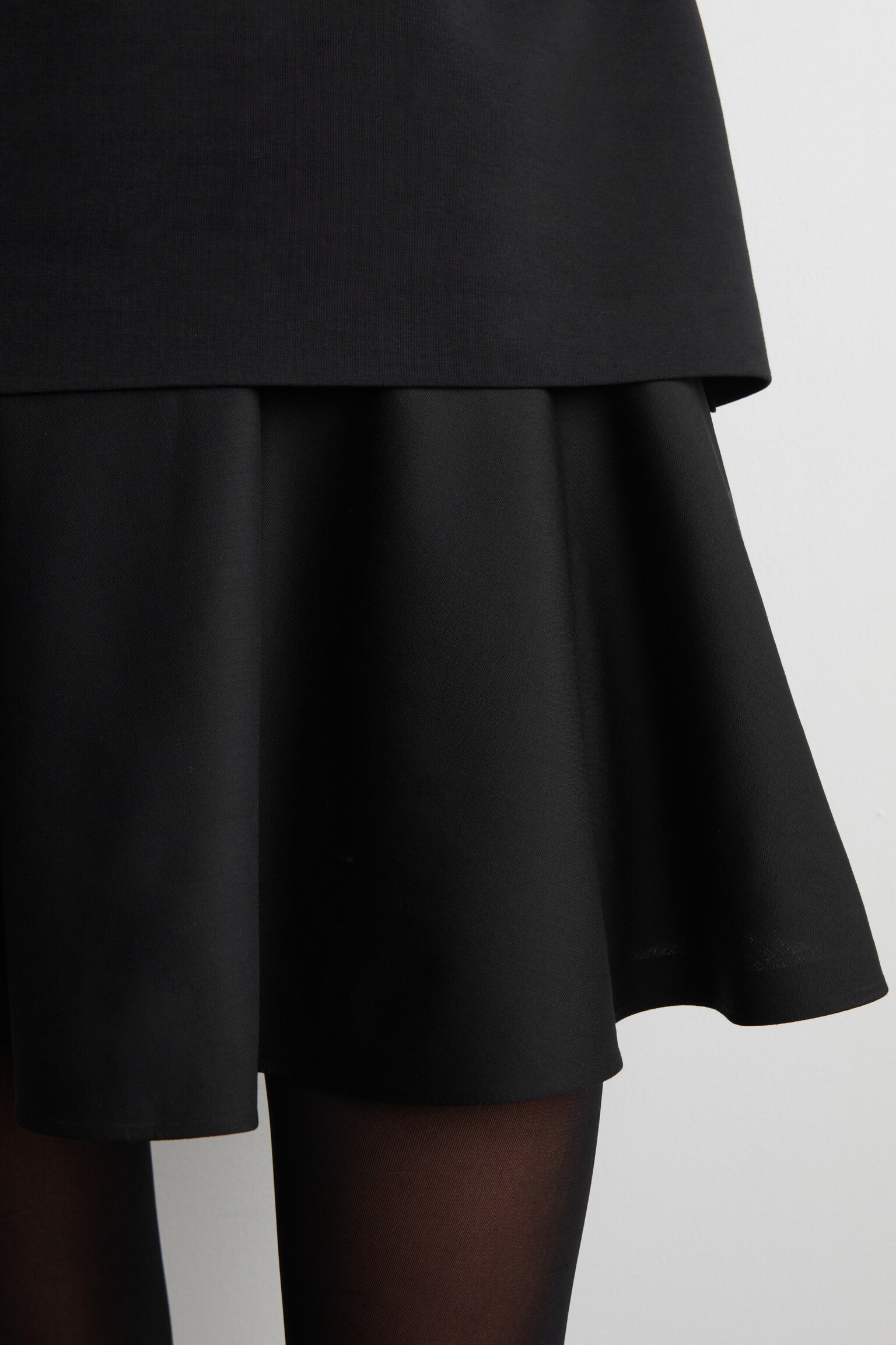LAYERED LONG-SLEEVED MINI DRESS - BLACK - 5