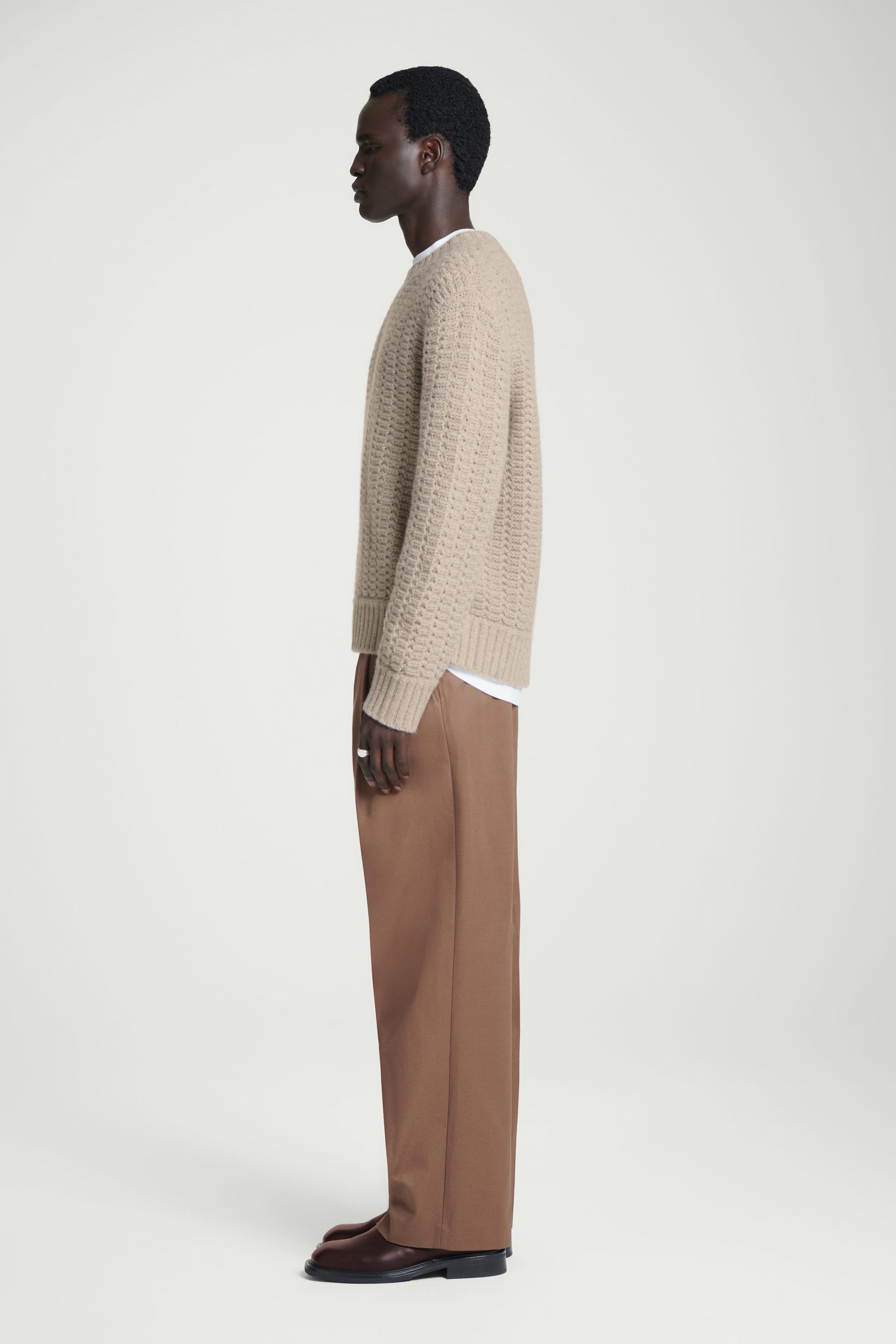 RELAXED POINTELLE-KNIT PURE CASHMERE SWEATER