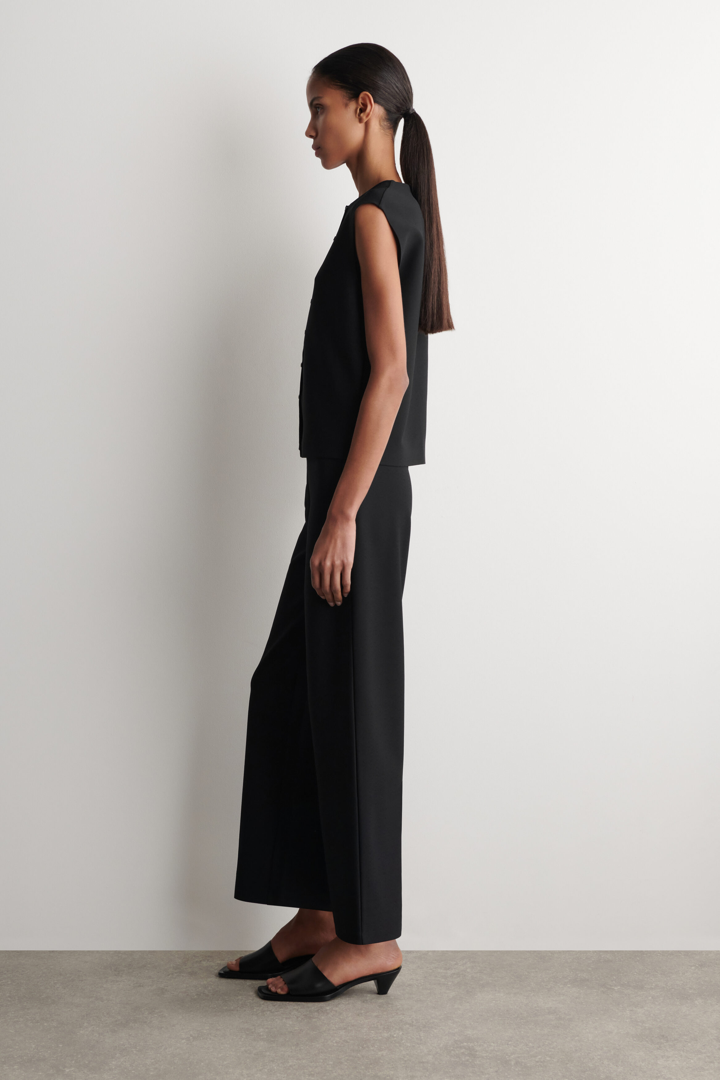 BUTTONED KNITTED TOP - BLACK | COS US