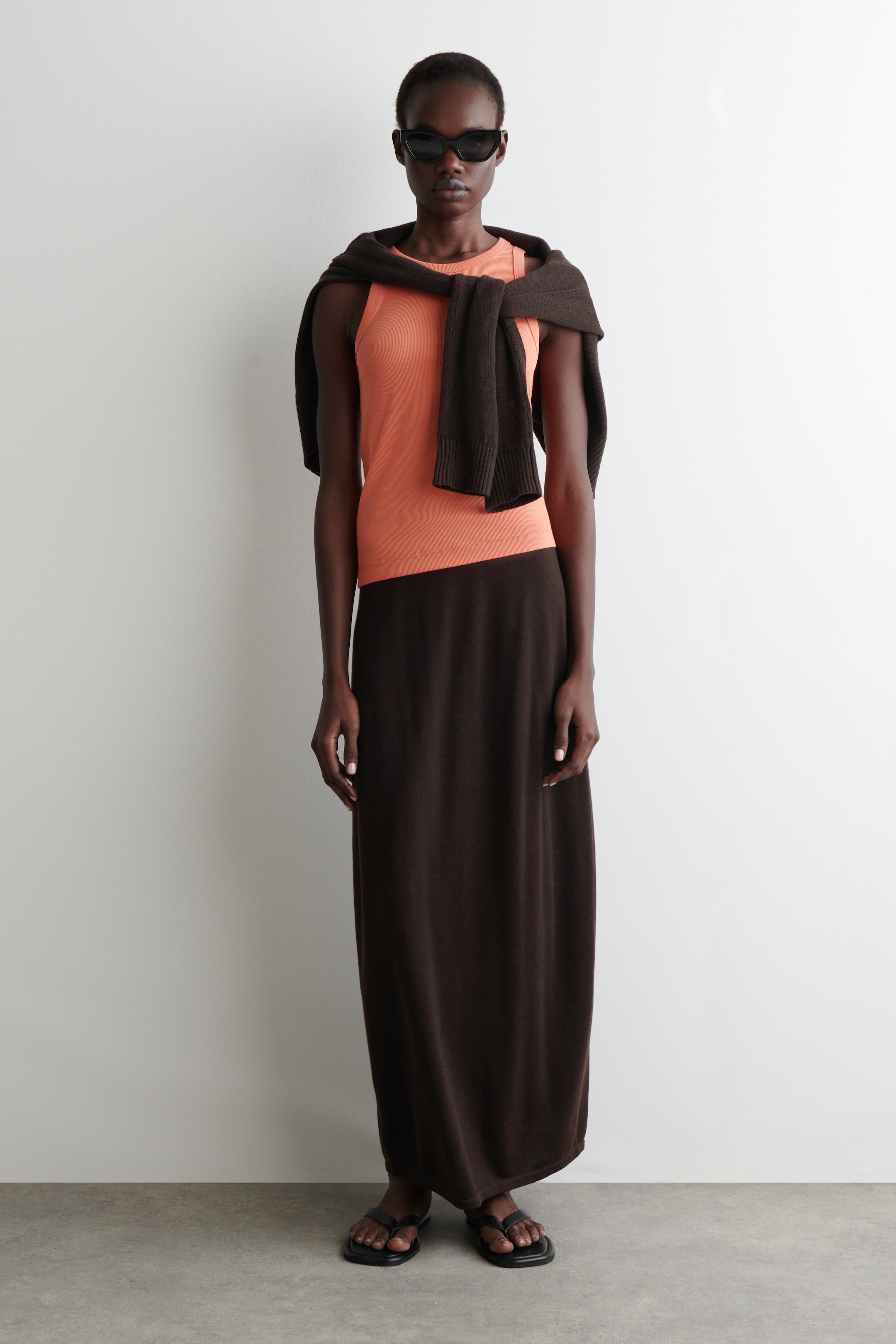 Grotere afbeelding bekijken: GERIBBELDE TANKTOP - ORANJE - DAMES | H&M BE 1