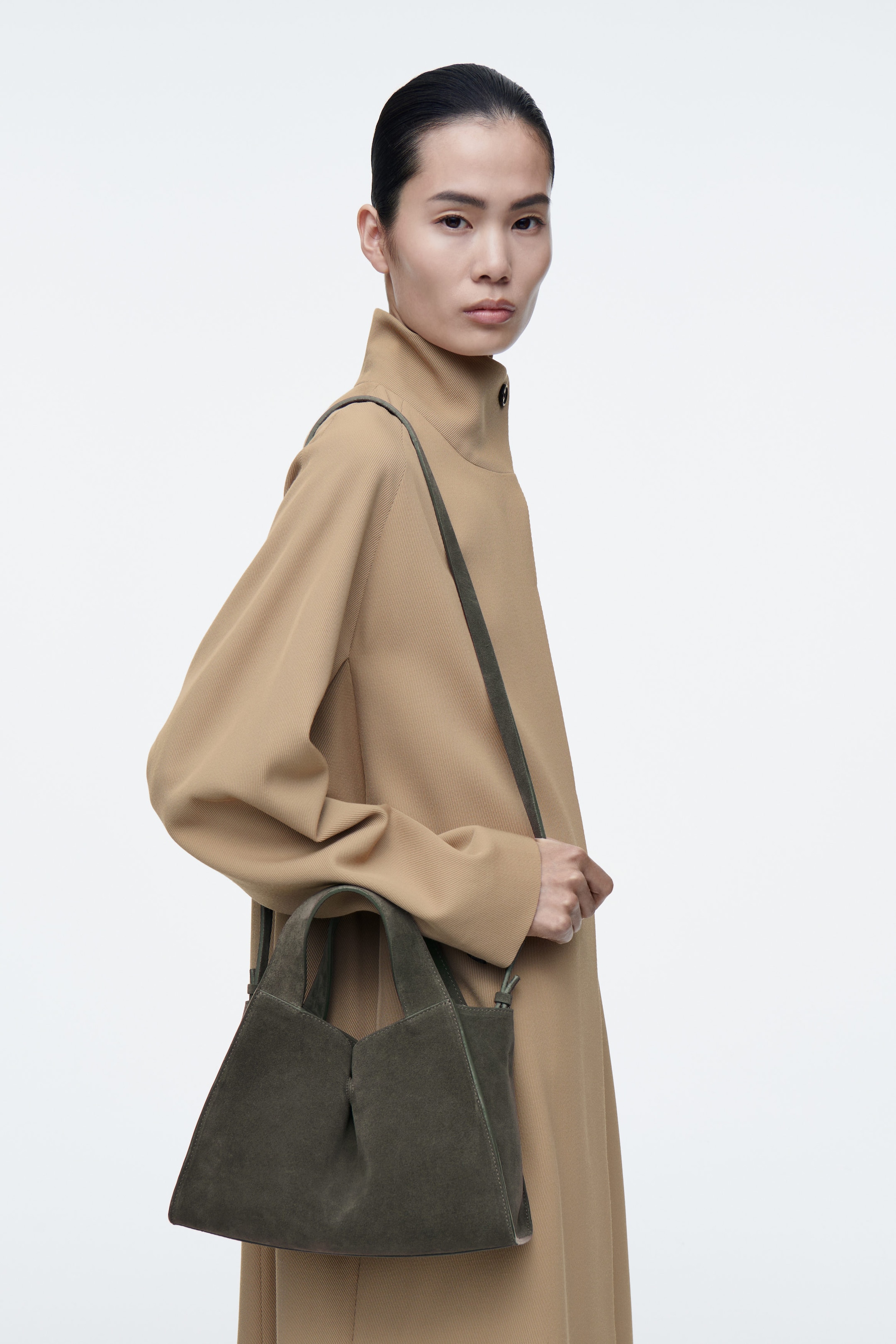 ALCOVE KLEINE TOTE BAG - VELOURSLEDER