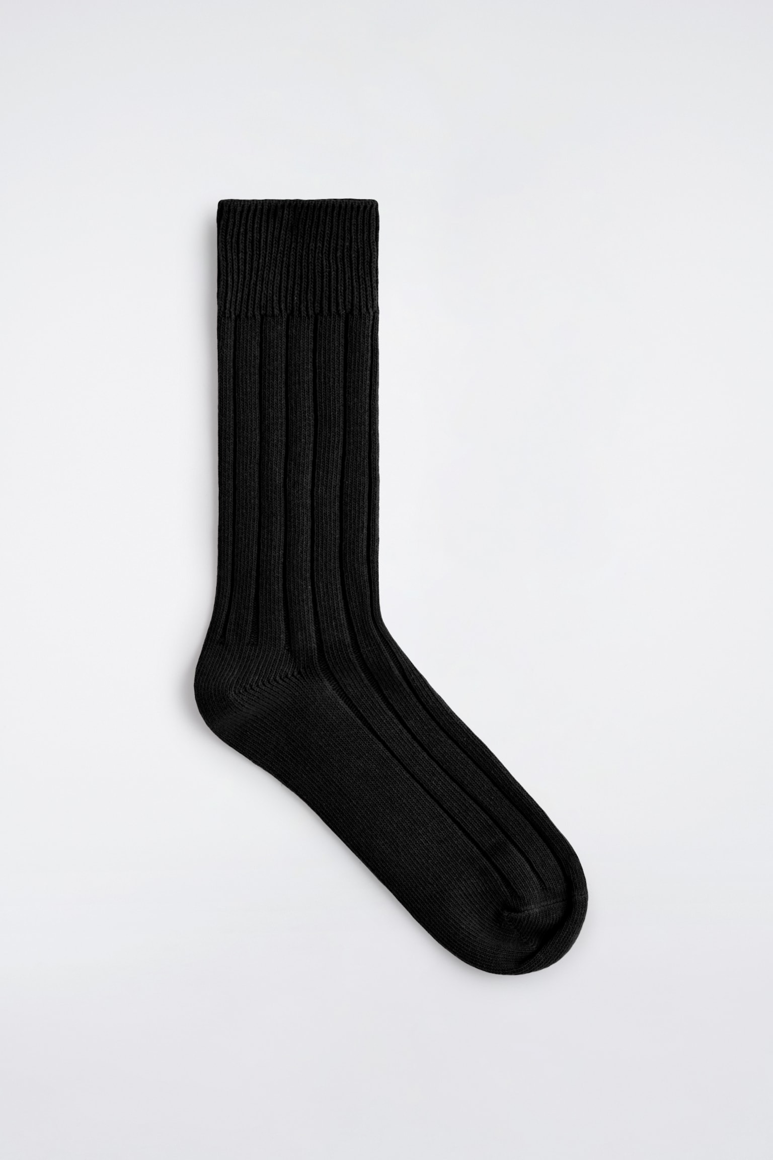 CHUNKY RIBBED COTTON SOCKS - BLACK
