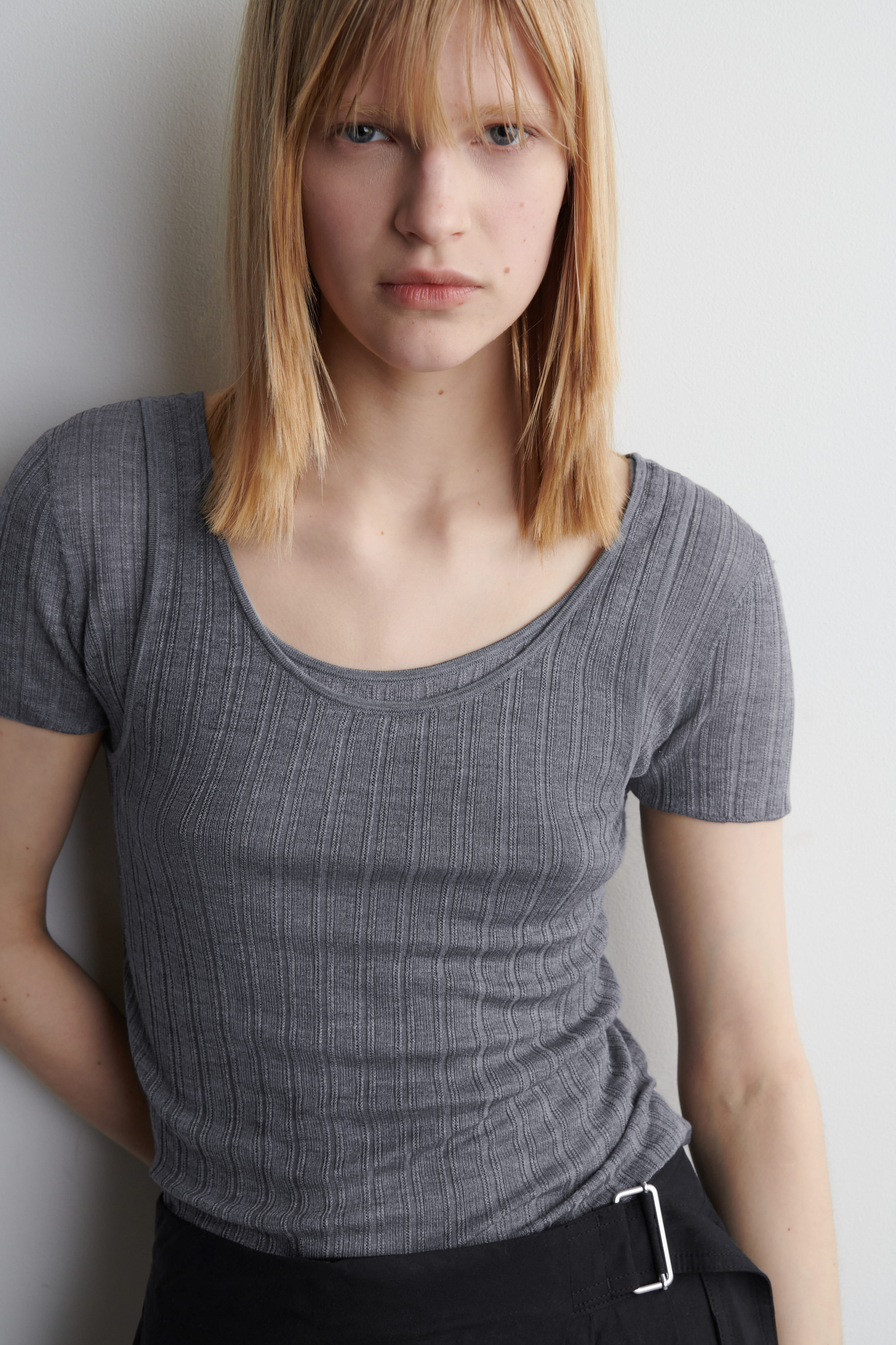RIBBED-KNIT SILK TANK TOP - GREY MÉLANGE | COS