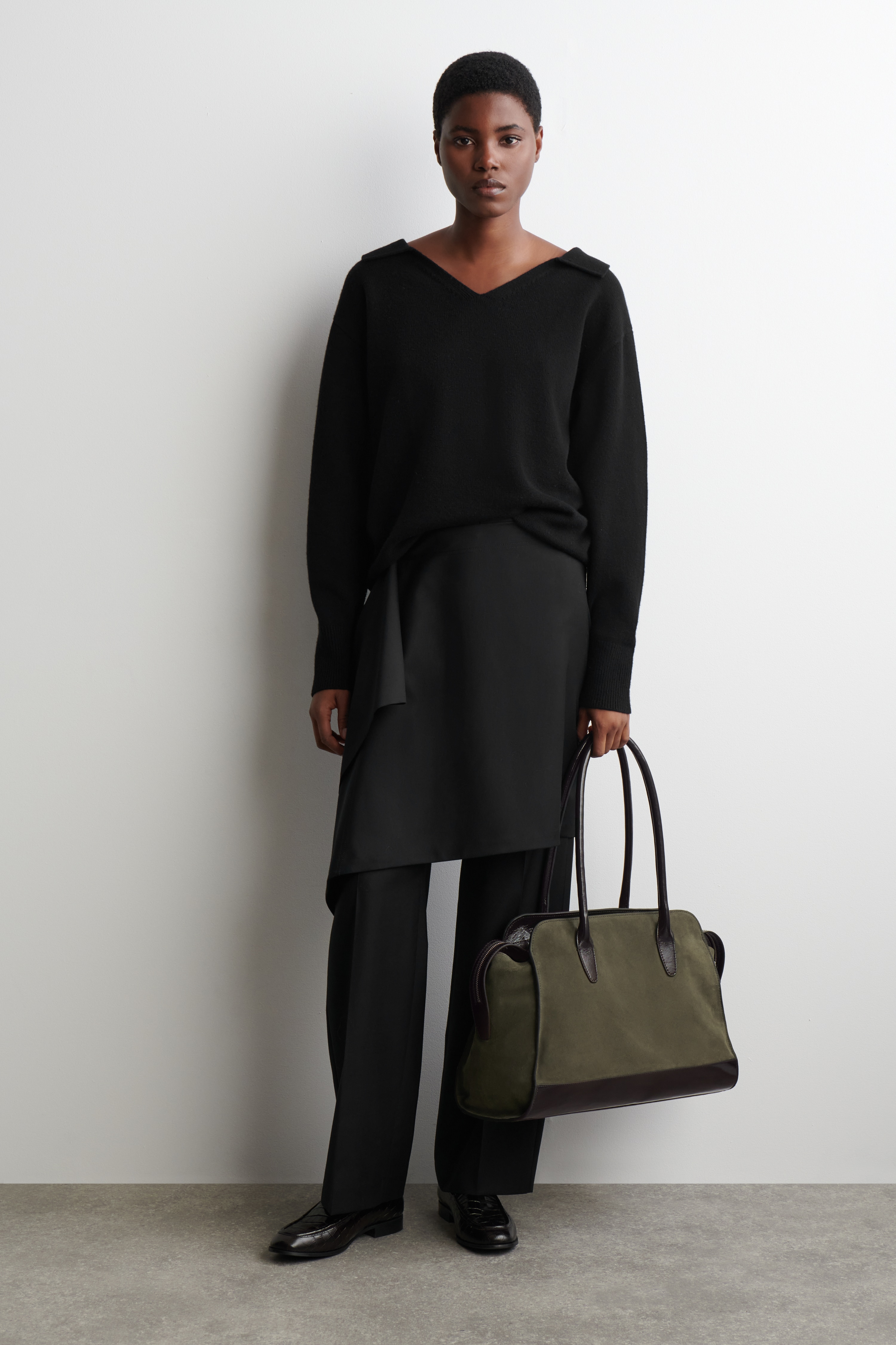 AVENUE TOTE TÁSKA - VELÚR - TAUPE / SÖTÉTBARNA