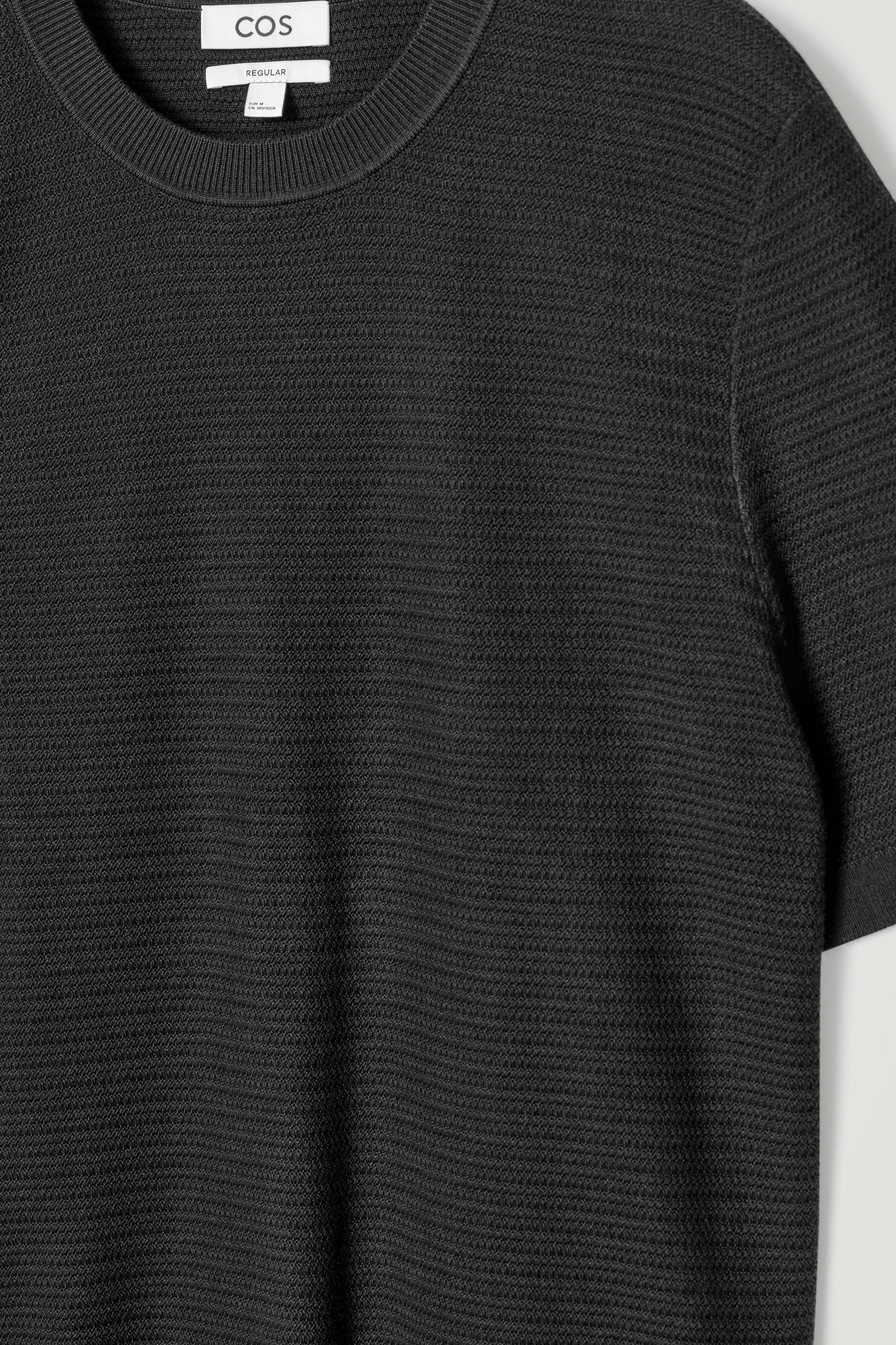 TEXTURED KNITTED COTTON T-SHIRT - BLACK | COS