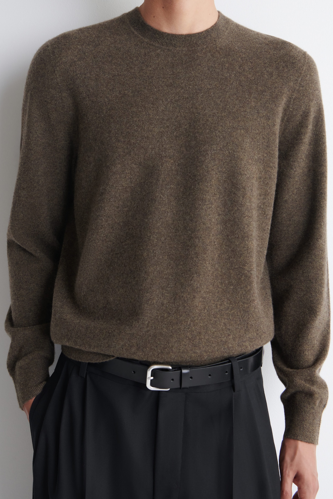 PURE CASHMERE CREW-NECK SWEATER — BROWN MÉLANGE
