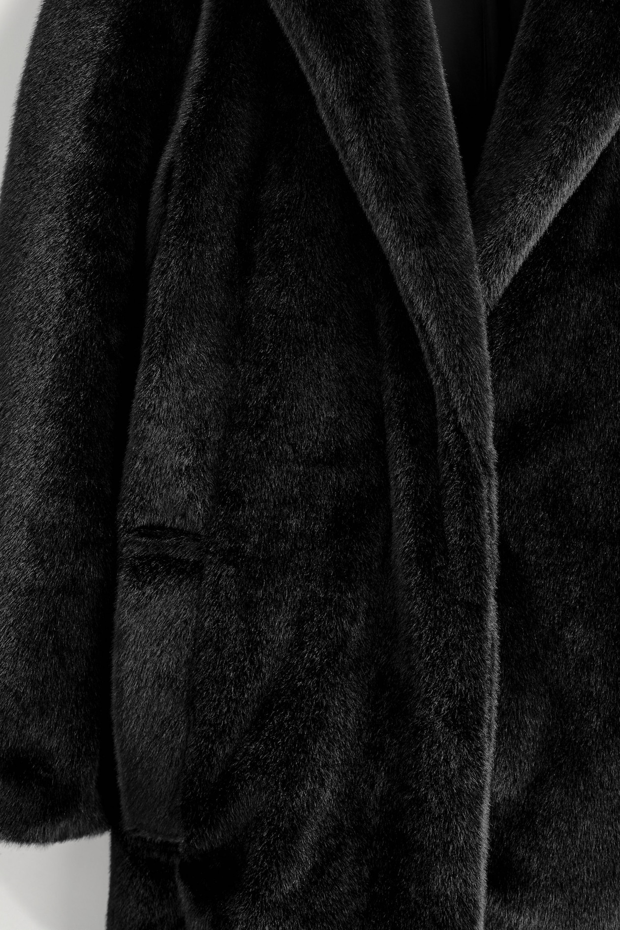 FUR-EFFECT LONG COAT — BLACK