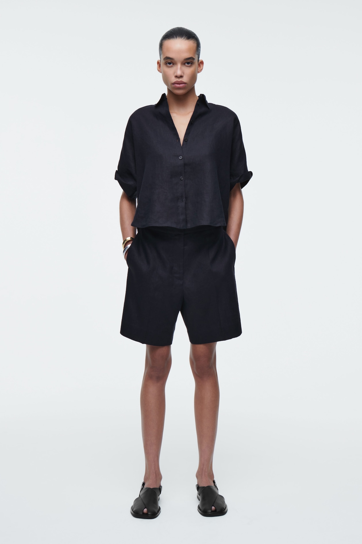 CONTRAST SCALLOPED TRIM ELASTIC LINEN SHORTS