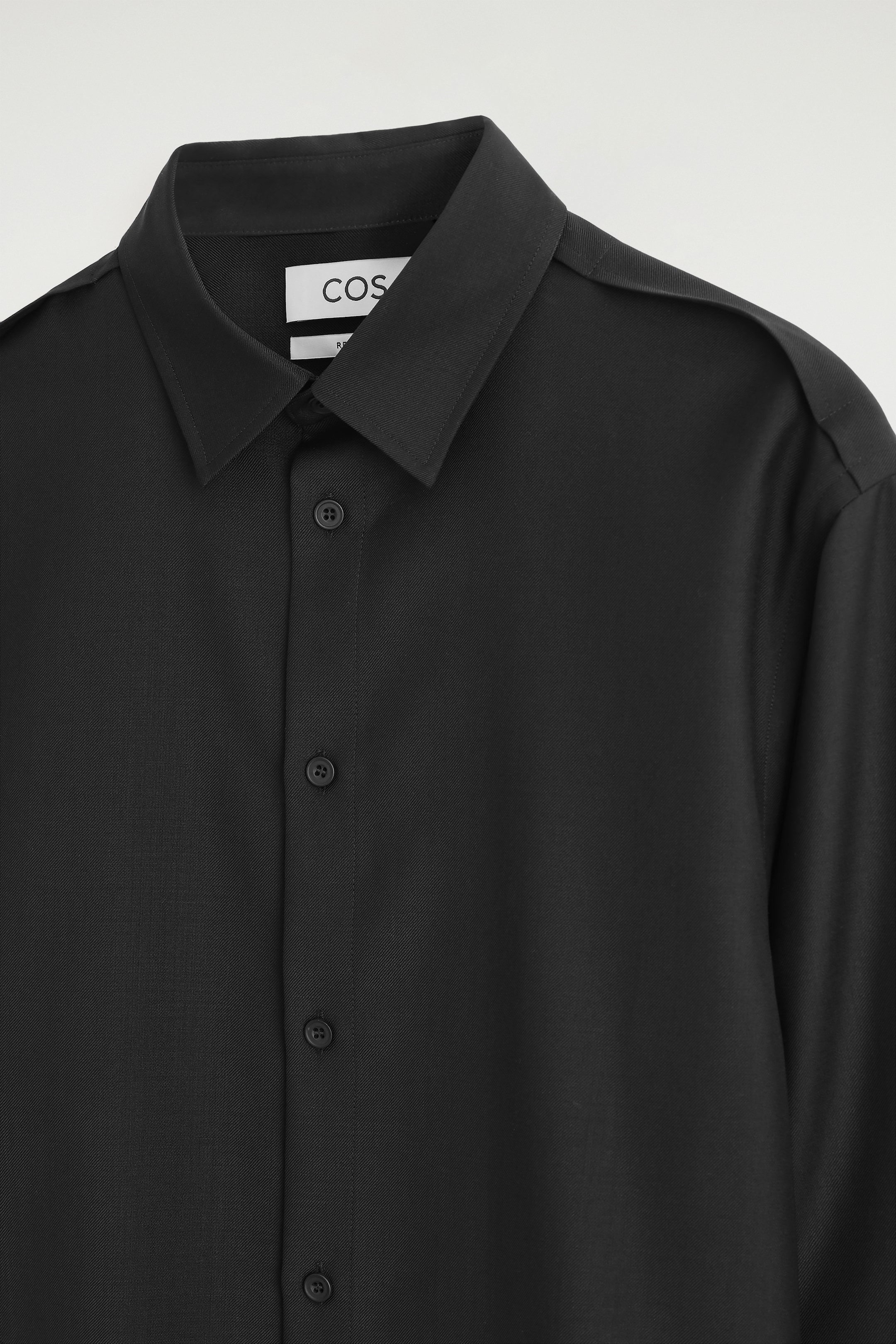 Grösseres Bild ansehen: HEMD AUS MERINOWOLLE - SCHWARZ - HERREN | H&M CH 7