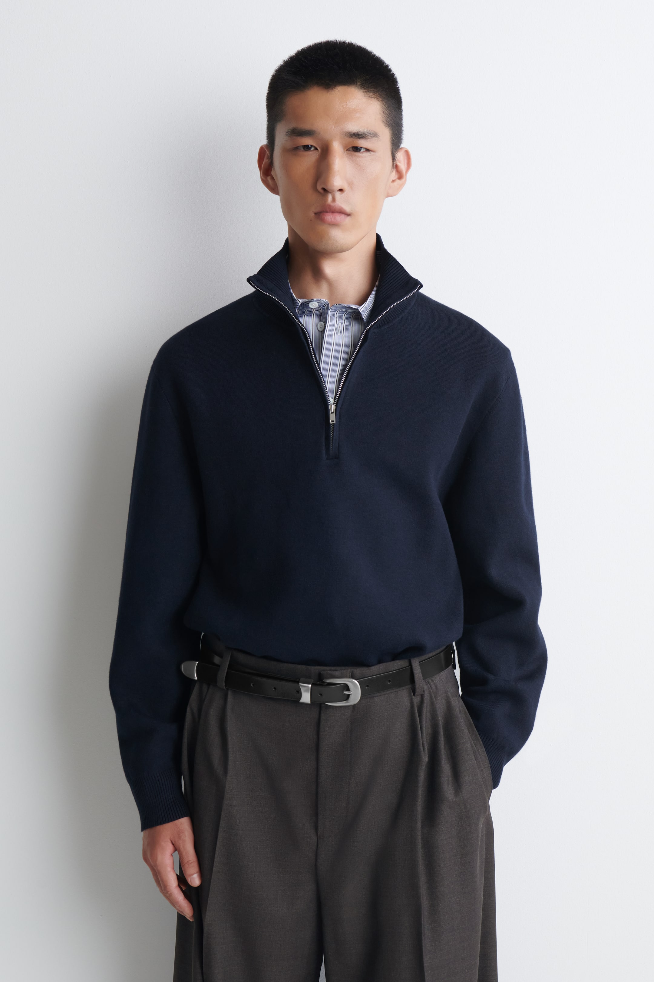 Agrandir l'image: PULL DEMI-ZIPPÉ EN MAILLE DOUBLE FACE - MARINEBLAUW - HOMME | H&M BE 1