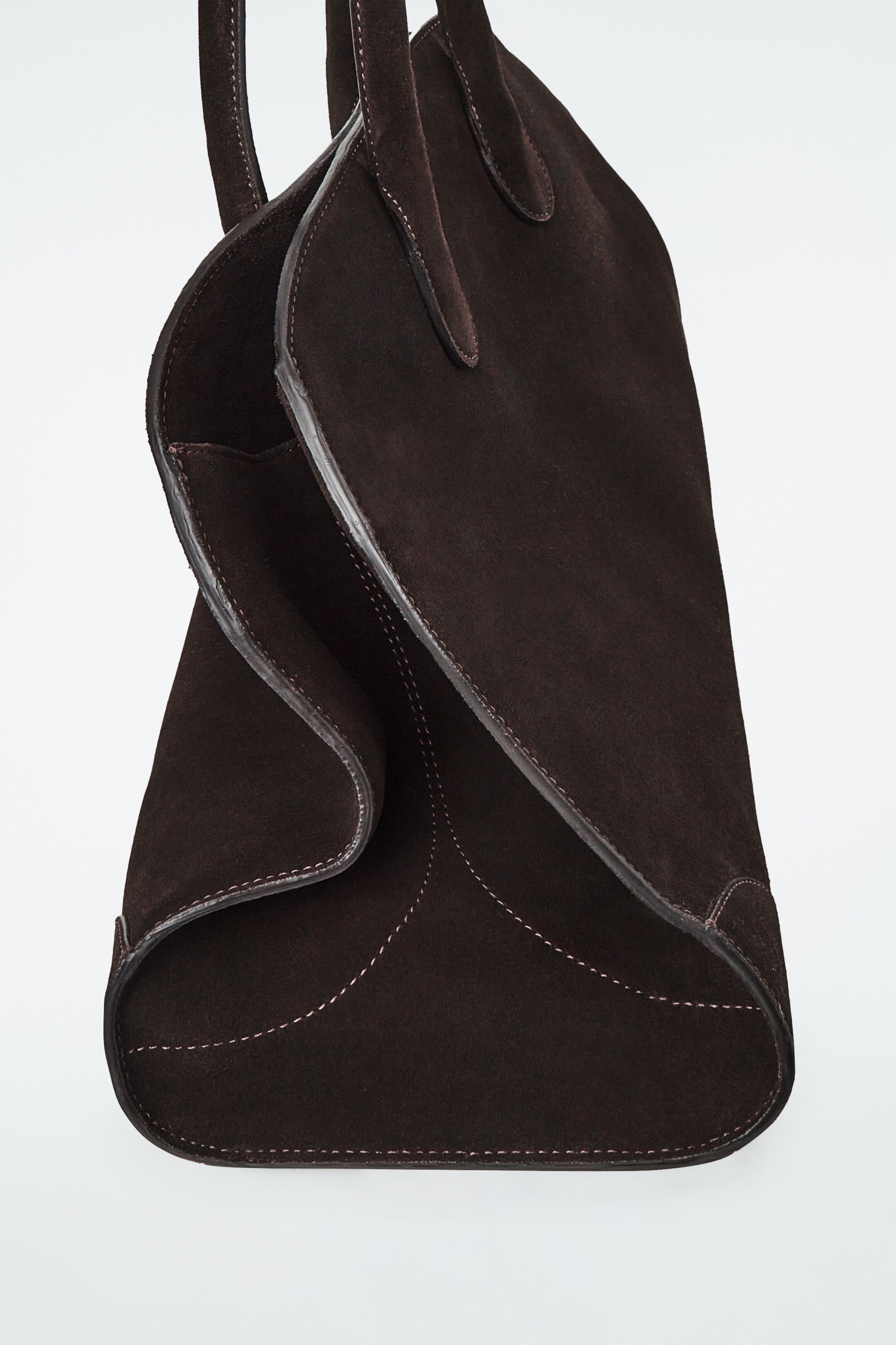 Zobacz większy obraz: SKÓRZANA TORBA STUDIO TYPU BOWLING BAG - CIEMNOBRĄZOWY ZAMSZ - ONA | H&M PL 6