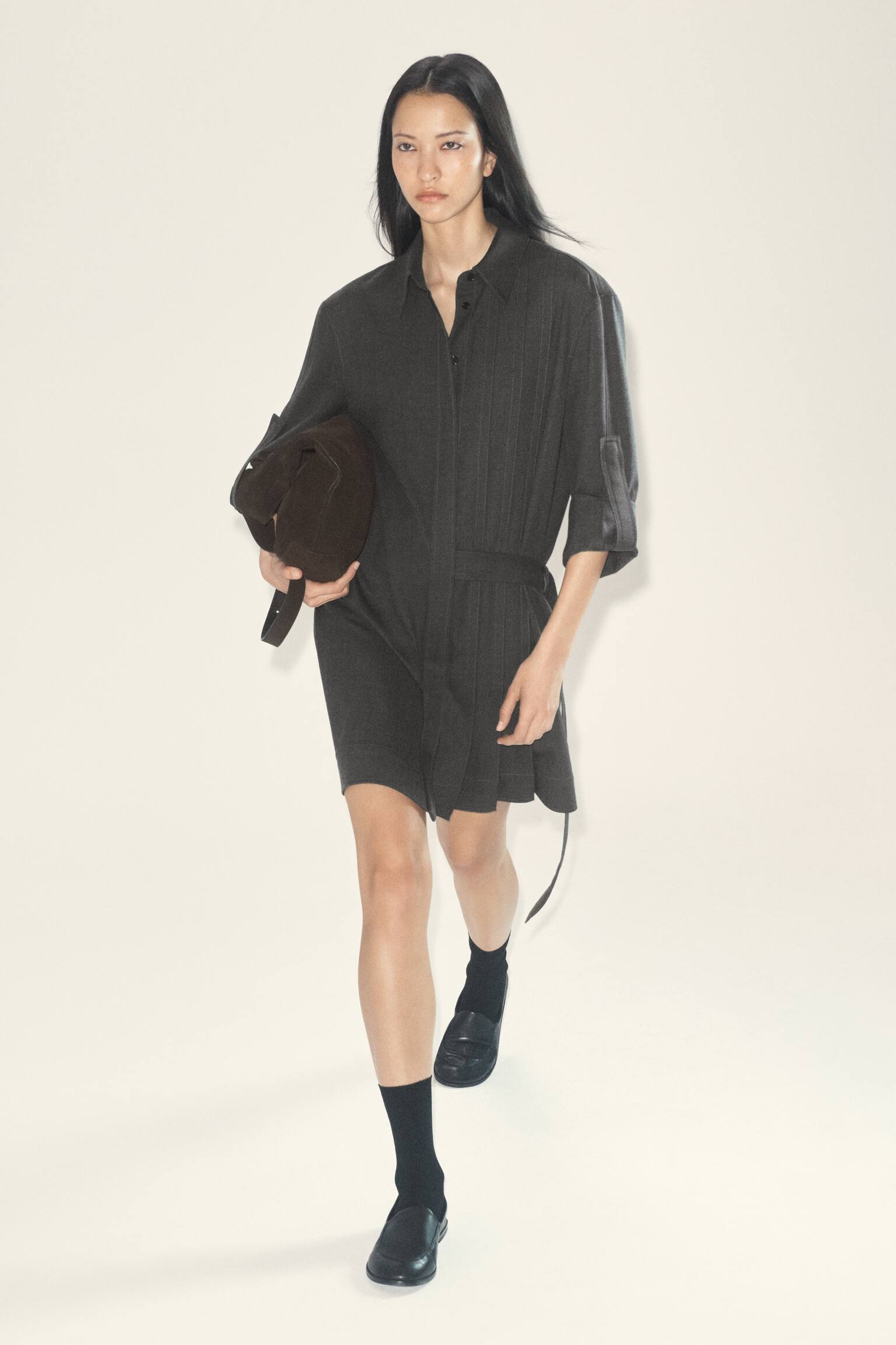 VESTIDO CAMISA MINI MEIO PREGAS EM LÃ - CINZA ESCURO - 8