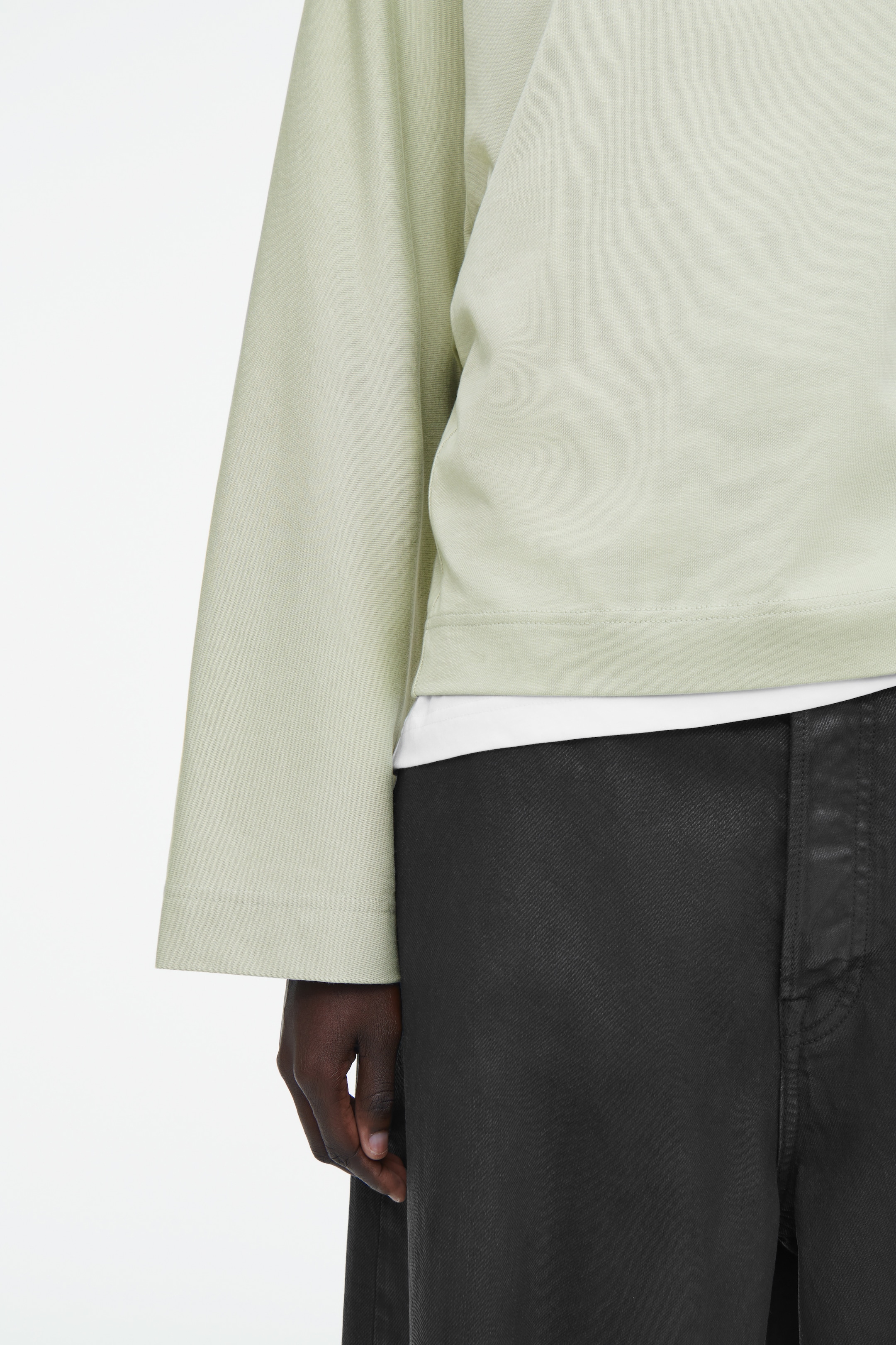 Grotere afbeelding bekijken: BOXY LONGSLEEVED T-SHIRT - SALIEGROEN - DAMES | H&M NL 3