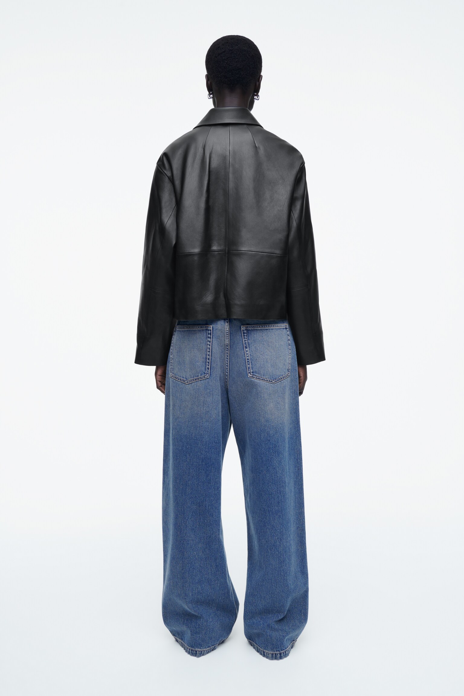 VESTE À COL ET SILHOUETTE CARRÉE EN CUIR - NOIR - 4