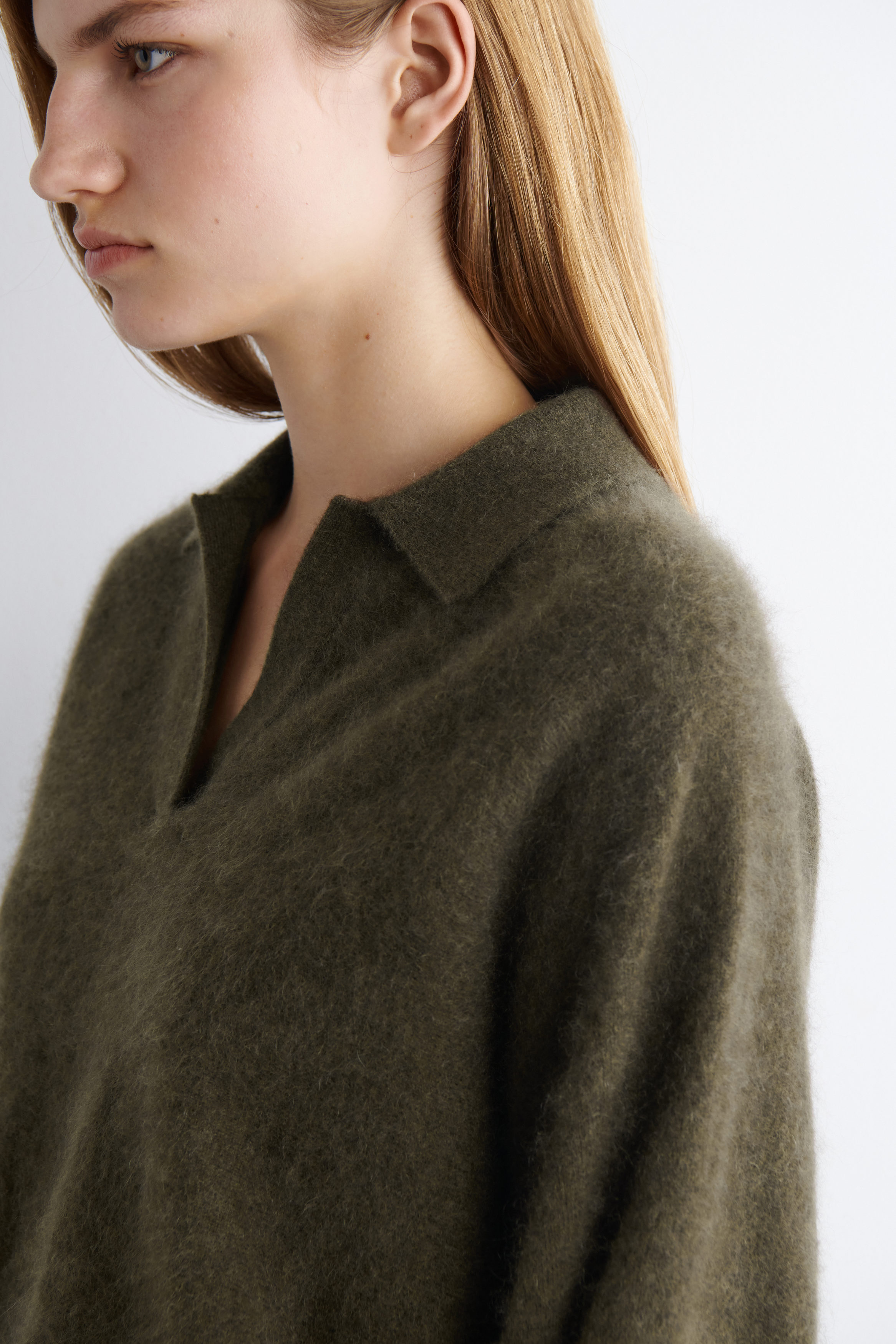 BRUSHED-CASHMERE POLO SWEATER - KHAKI | COS US