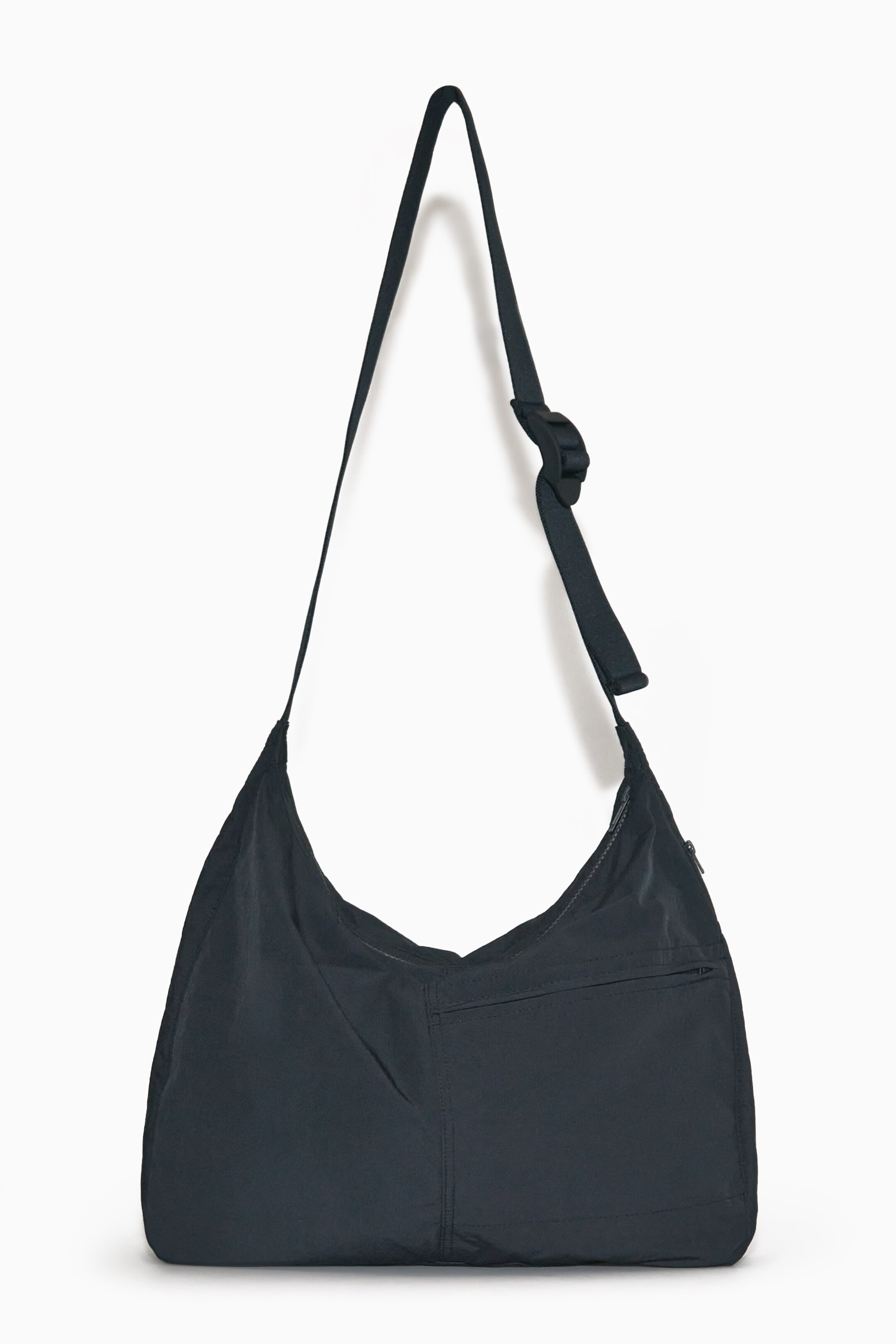 View larger image: SLOUCHY NYLON MESSENGER BAG - NAVY - Men | H&M GB 1