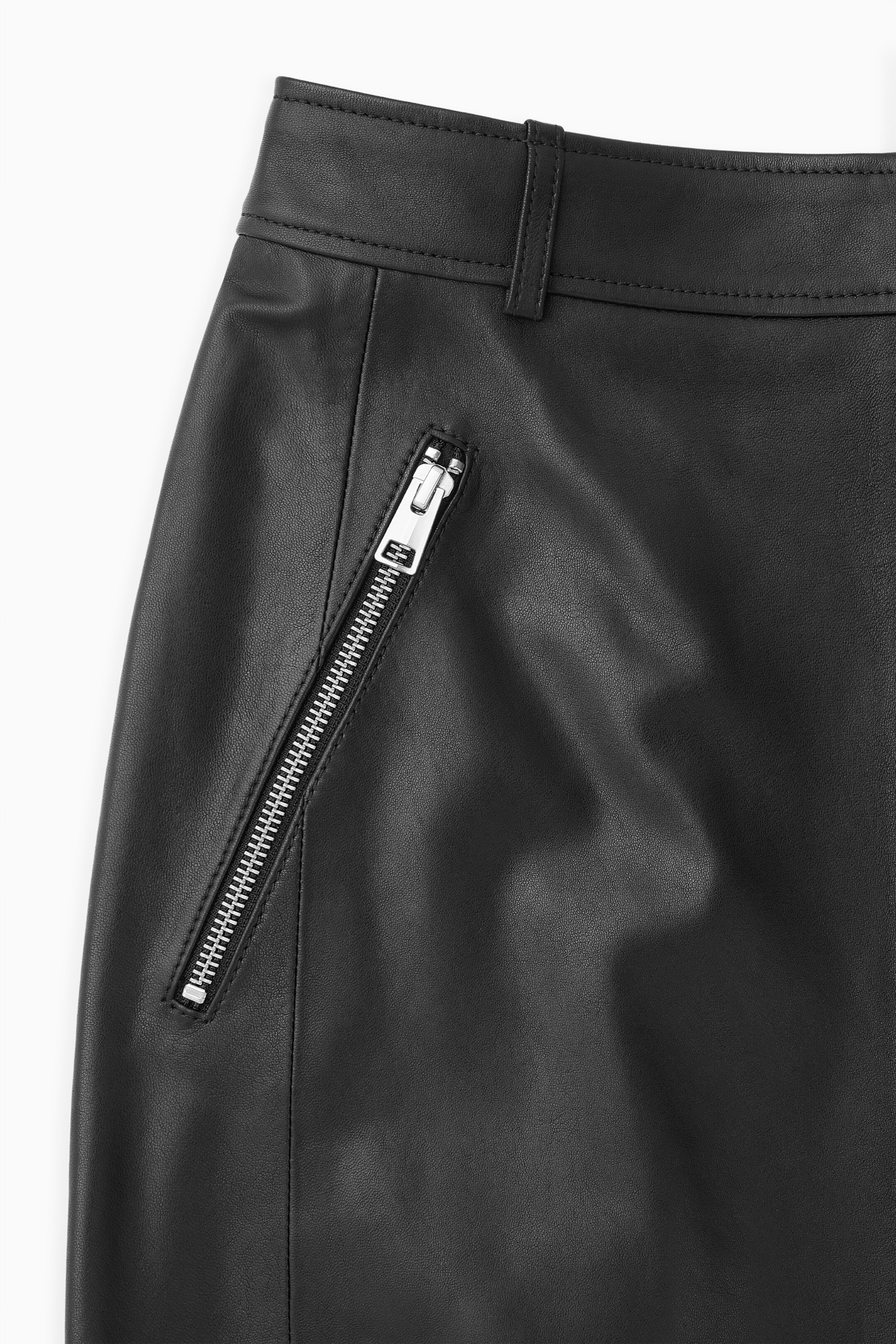Ingrandisci l'immagine: ZIP-UP LEATHER MIDI SKIRT - BLACK - DONNA | H&M CH 3