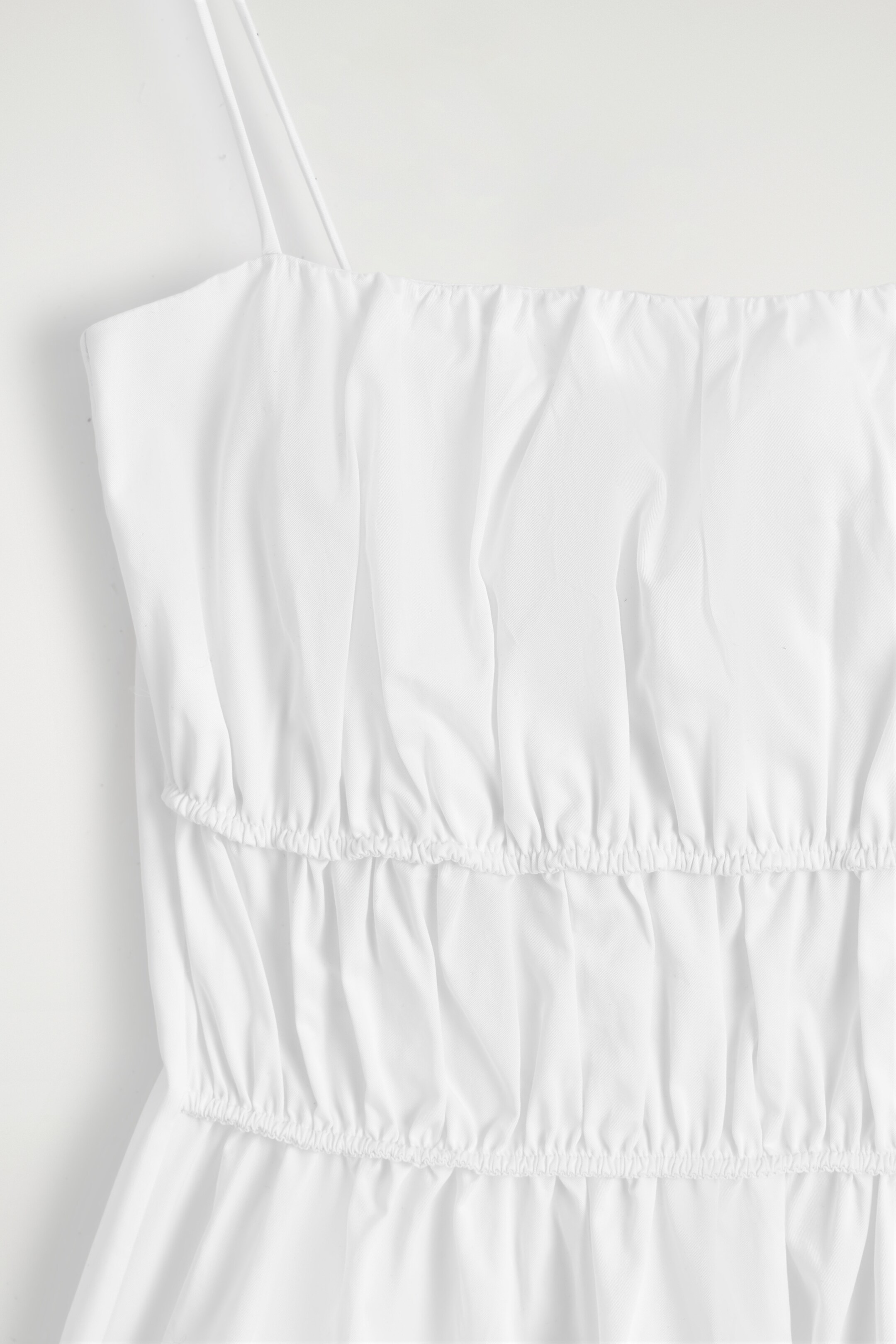 Nagyobb kép megtekintése: GYŰJTÖTT PAMUT PEPLUM FELSŐ - FEHÉR - NŐI | H&M HU 7