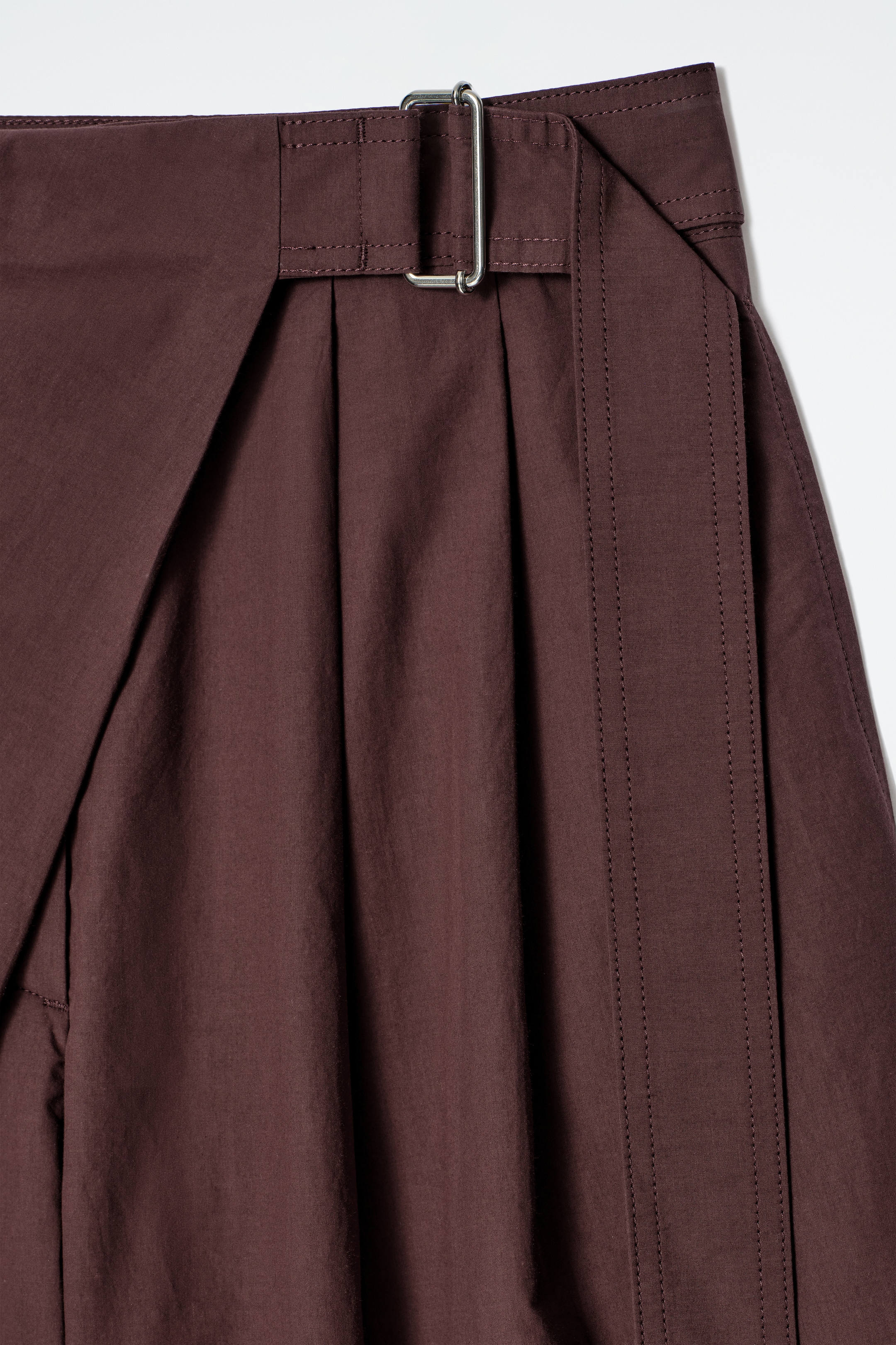 View larger image: BELTED WRAP-FRONT COTTON SHORTS - BURGUNDY - Ladies | H&M GB 7