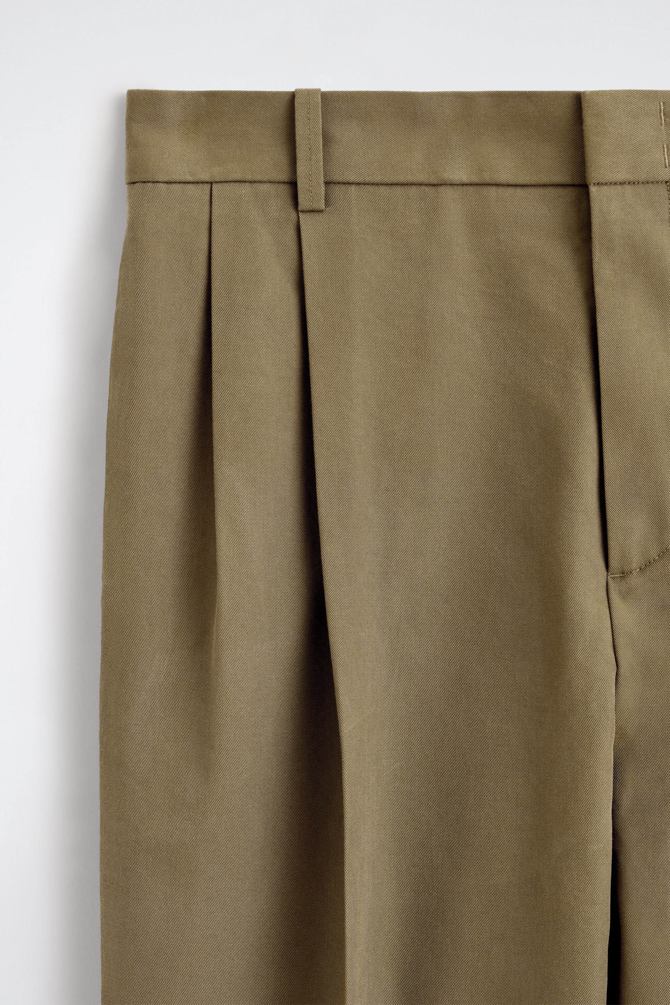 StillMedia/DescriptiveDetail