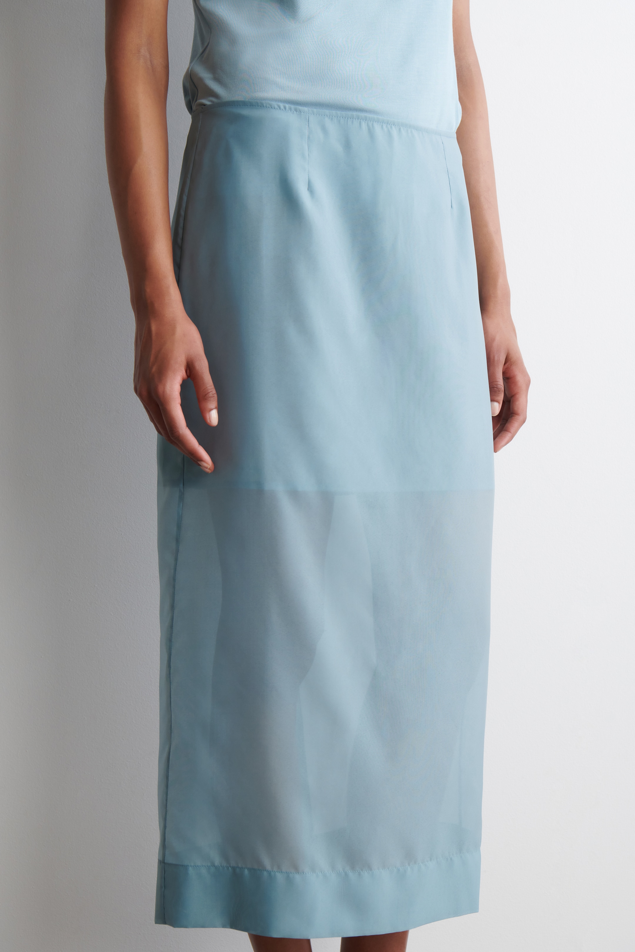 Größeres Bild anzeigen: TRANSPARENTER SÄULENROCK - Blau - Ladies | H&M AT 4