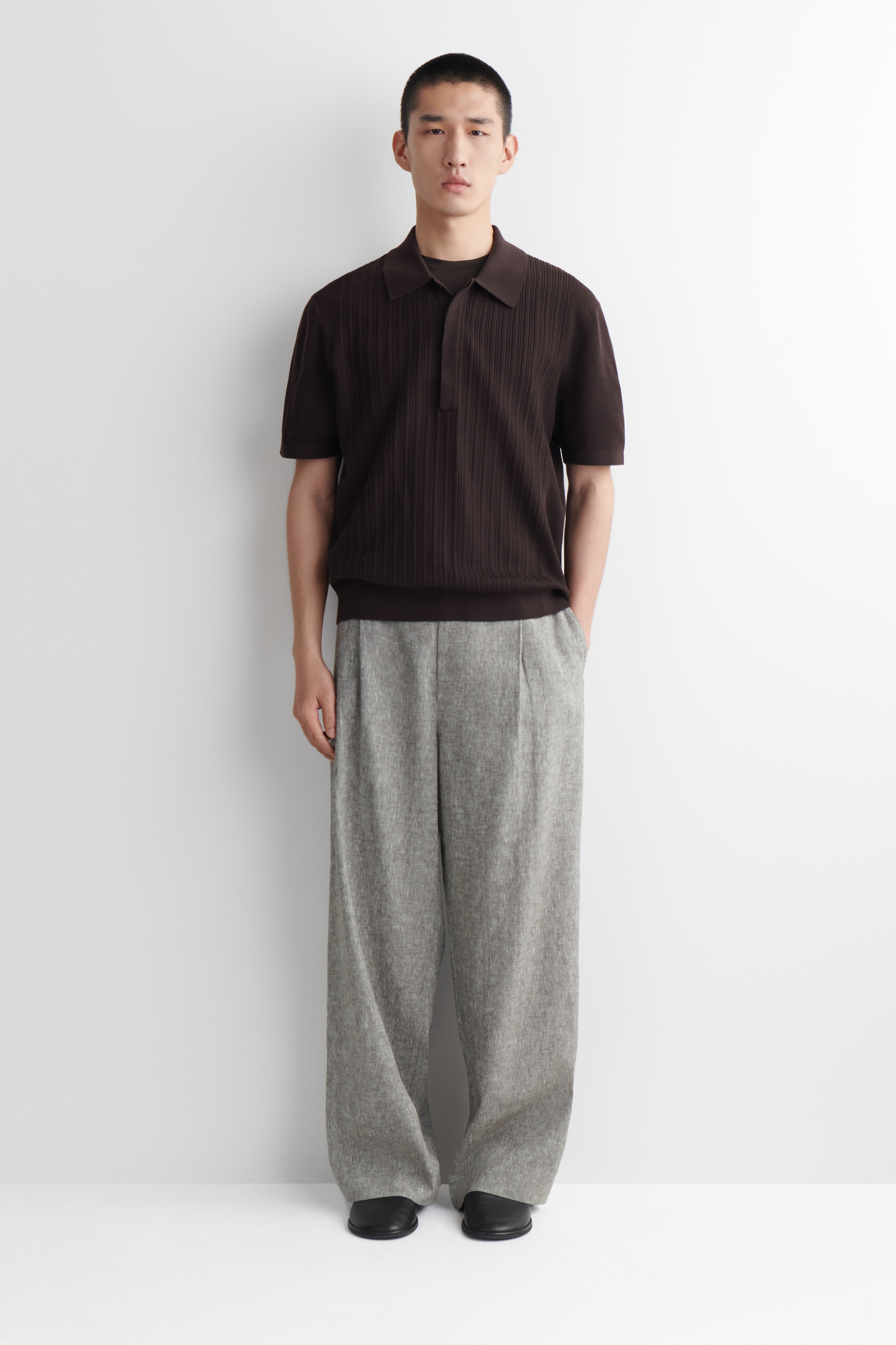 LINEN RELAXED-FIT WIDE-LEG TROUSERS