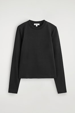 CLEAN CUT LONG-SLEEVED T-SHIRT — BLACK 10