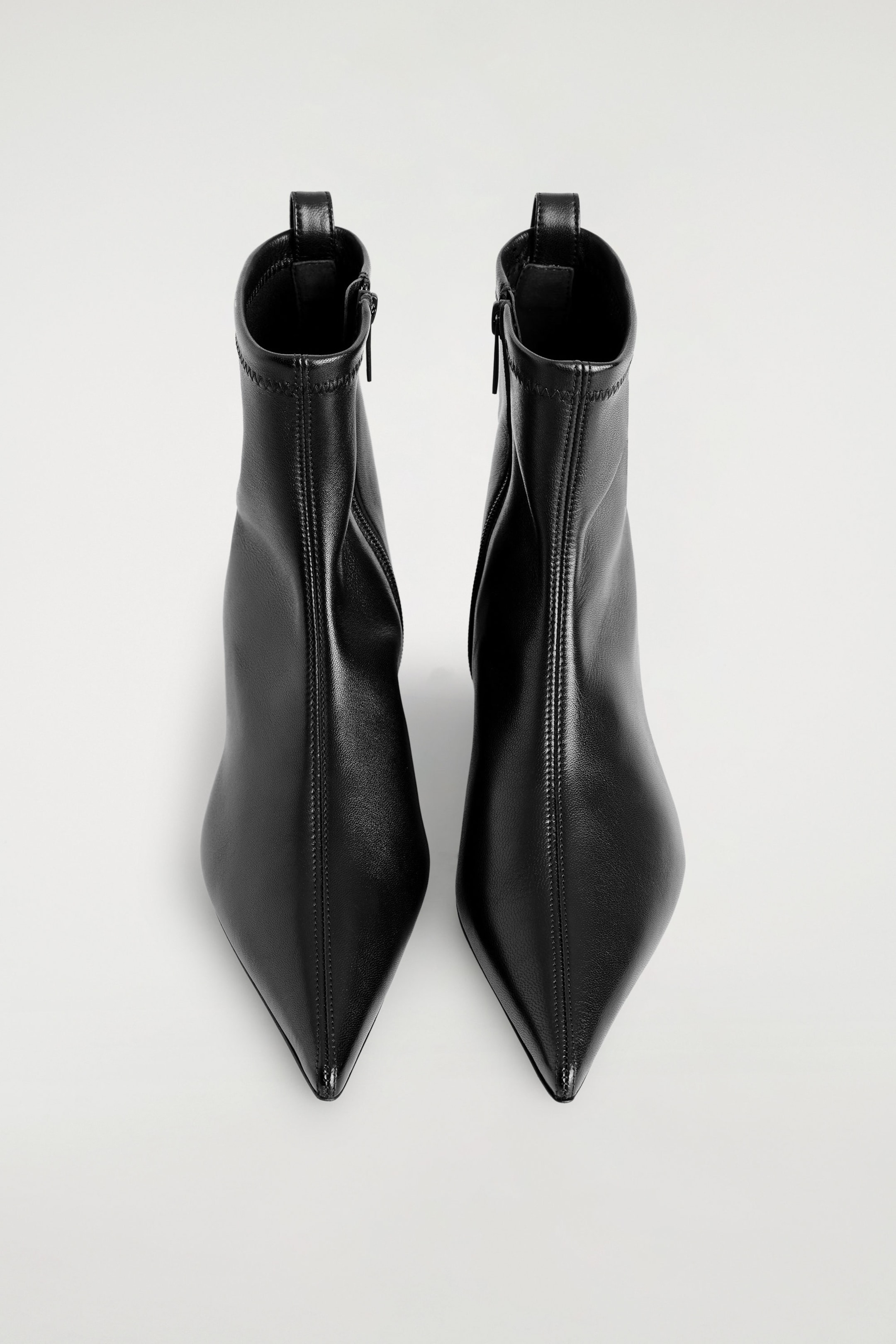 POINTED LEATHER SOCK BOOTS