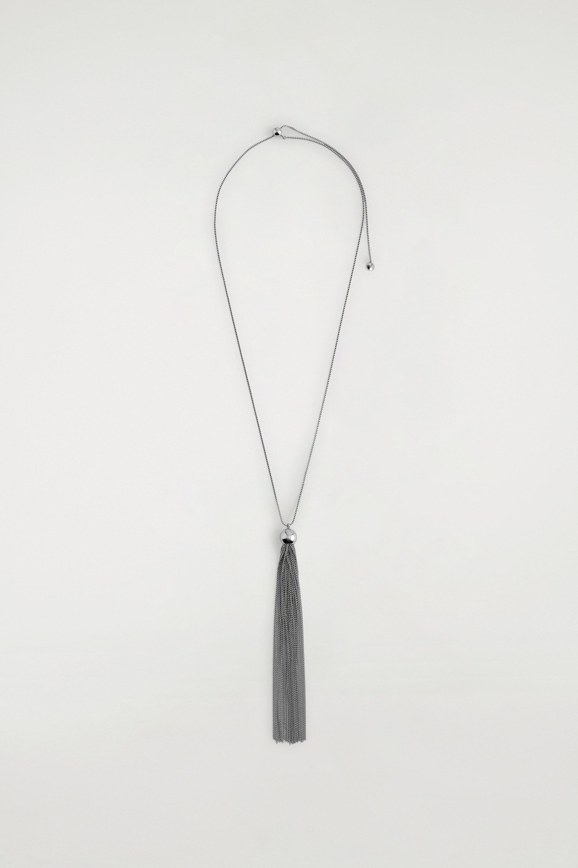 TASSELLED PENDANT NECKLACE - SILVER