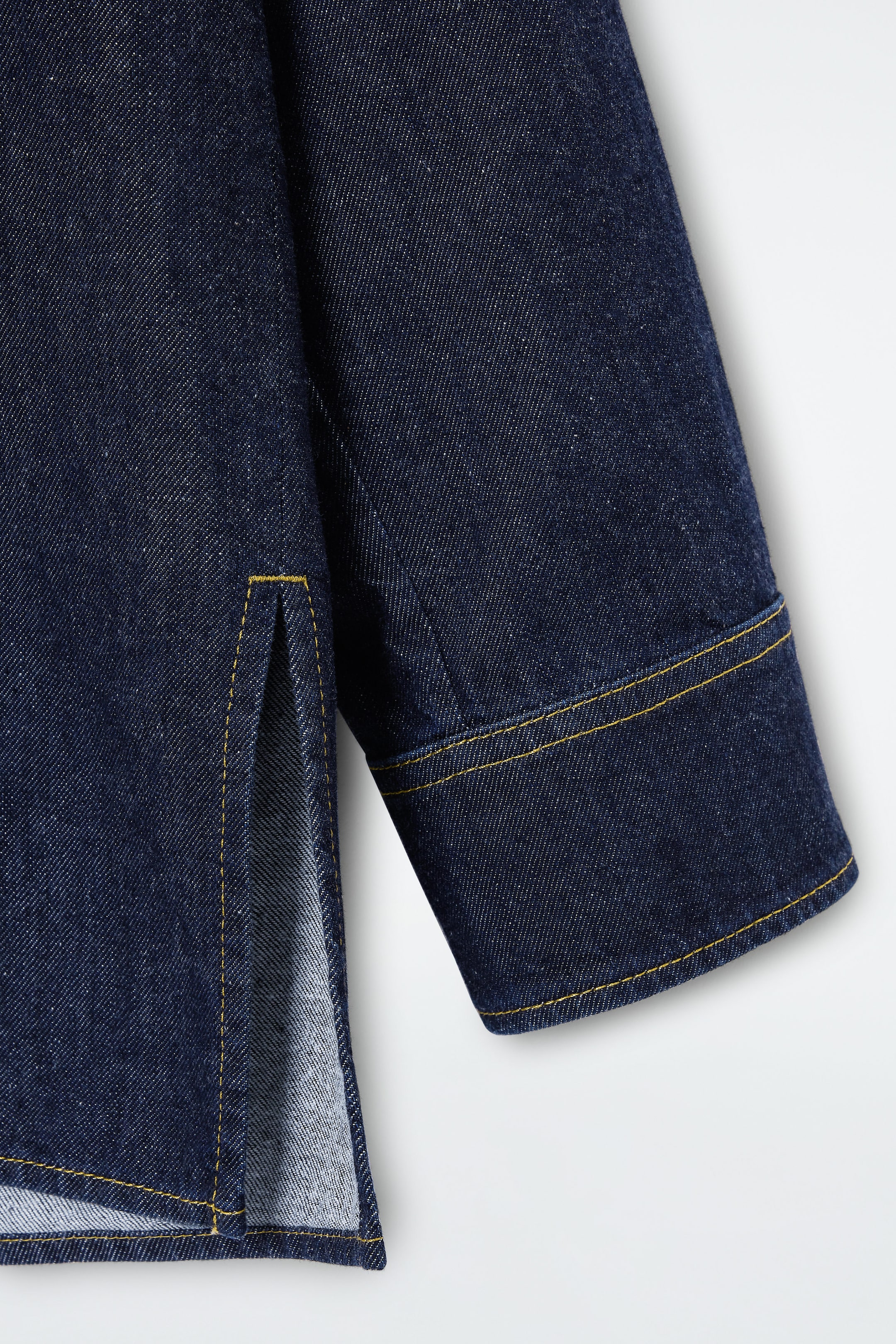 StillMedia/DescriptiveDetail