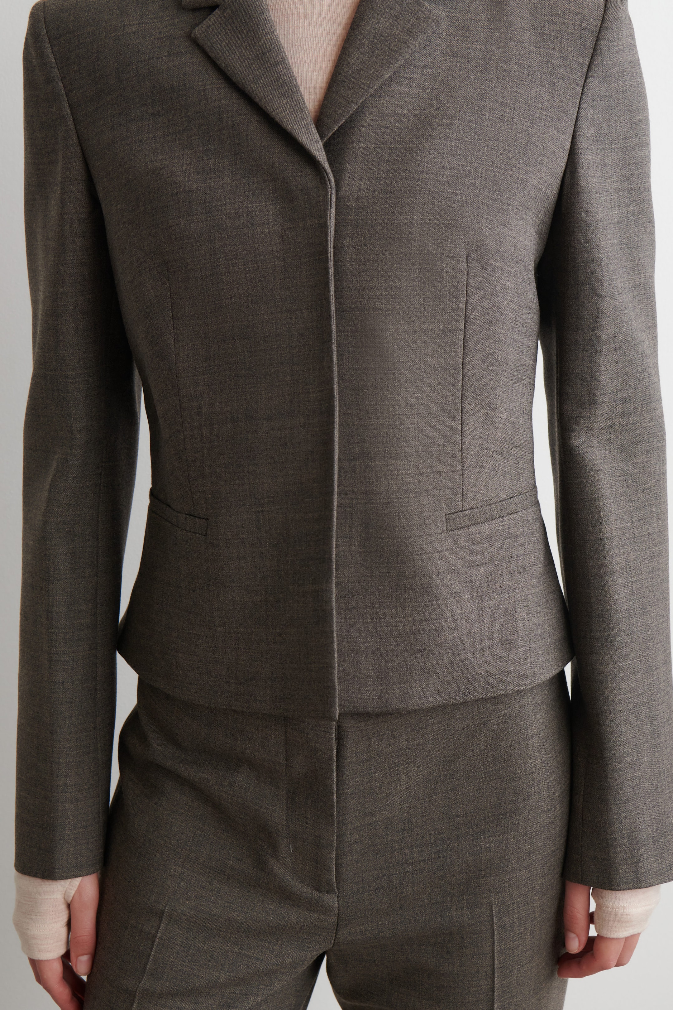 SLIM WAISTED WOOL BLAZER