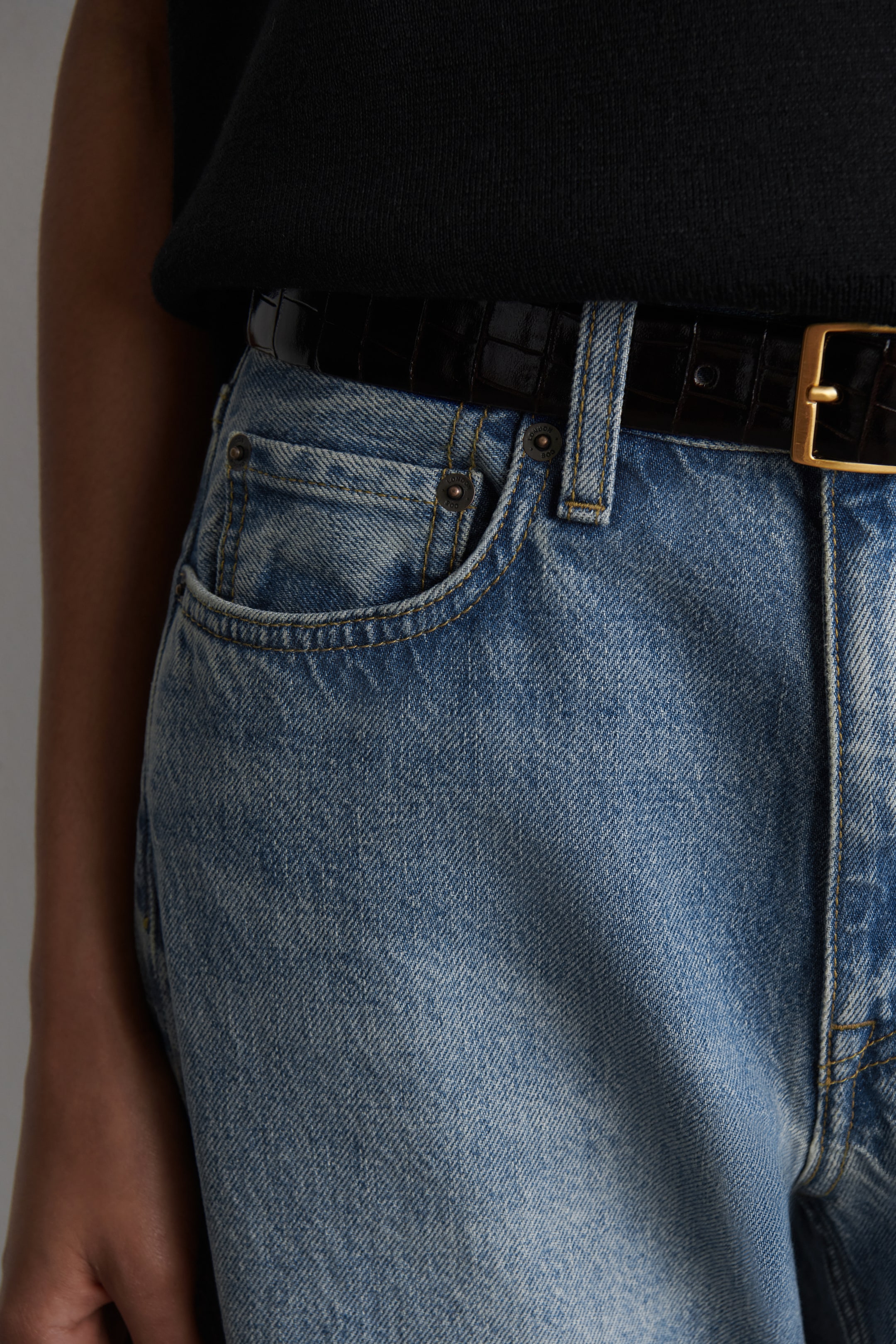 Agrandir l'image: JEAN REPRISE DROIT - BLEU DÉLAVÉ - FEMME | H&M CH 2