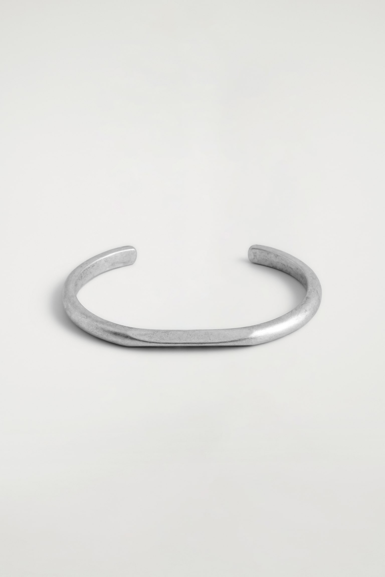 FACETED CUFF - SILVER - 2