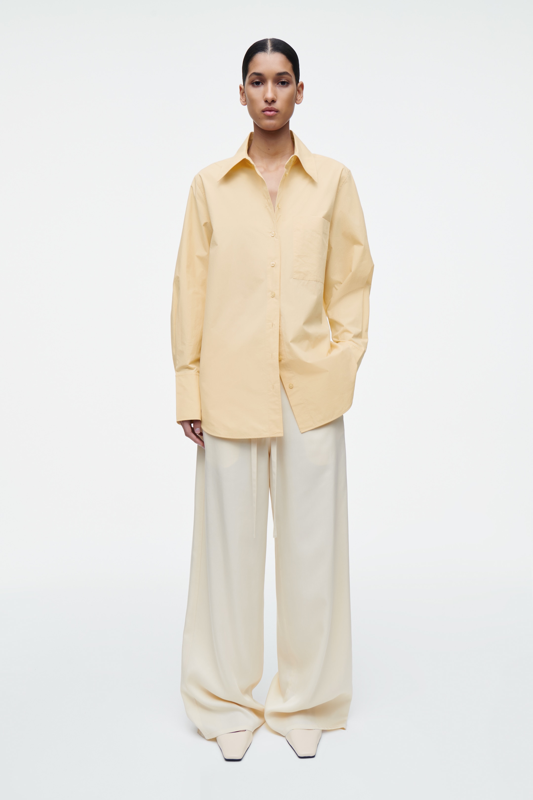 Ver imagen más grande: CAMISA SASTRE OVERSIZE - AMARILLO - MUJER | H&M ES 2