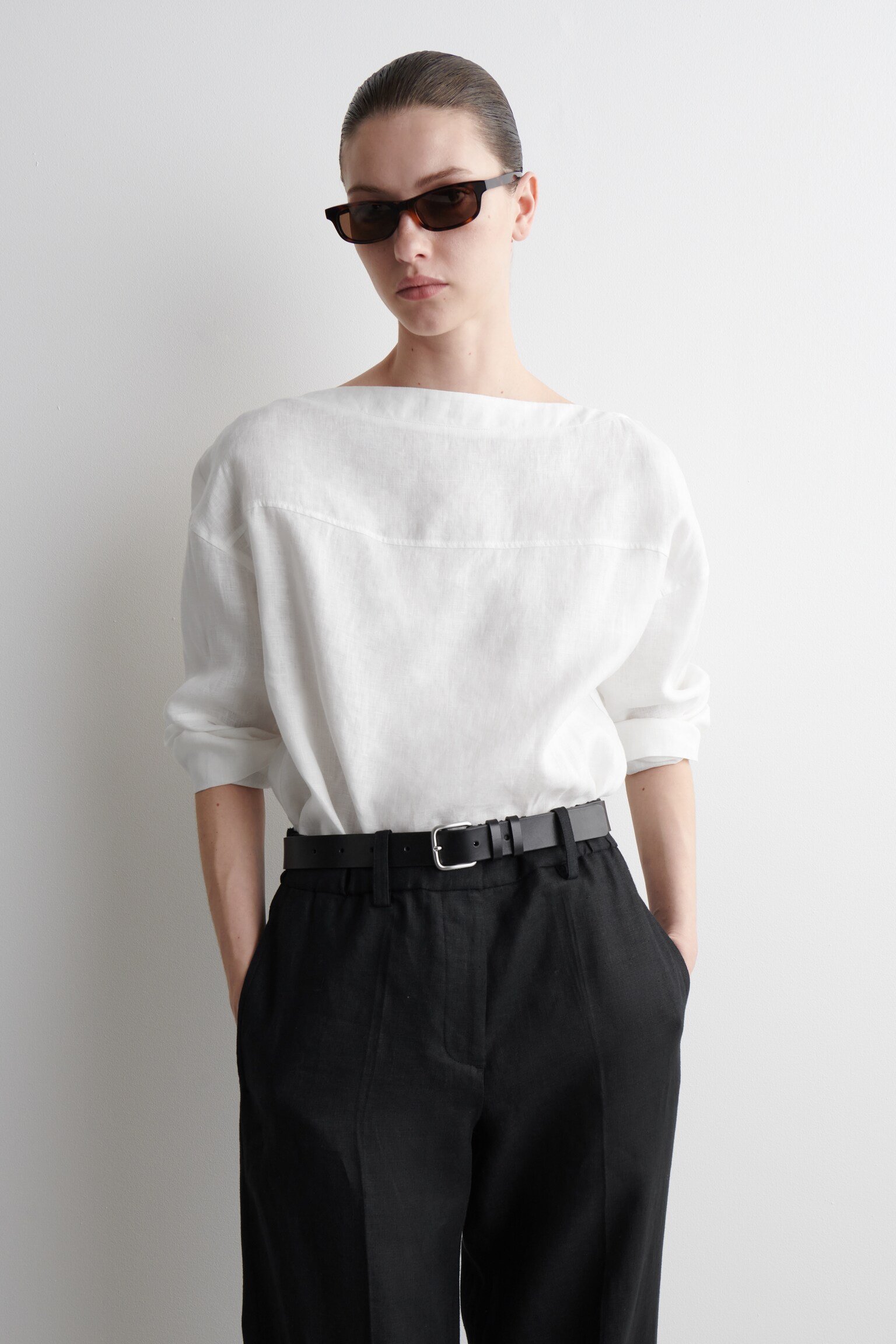 BLUSA IN LINO CON LACCI - BIANCO/NERO
