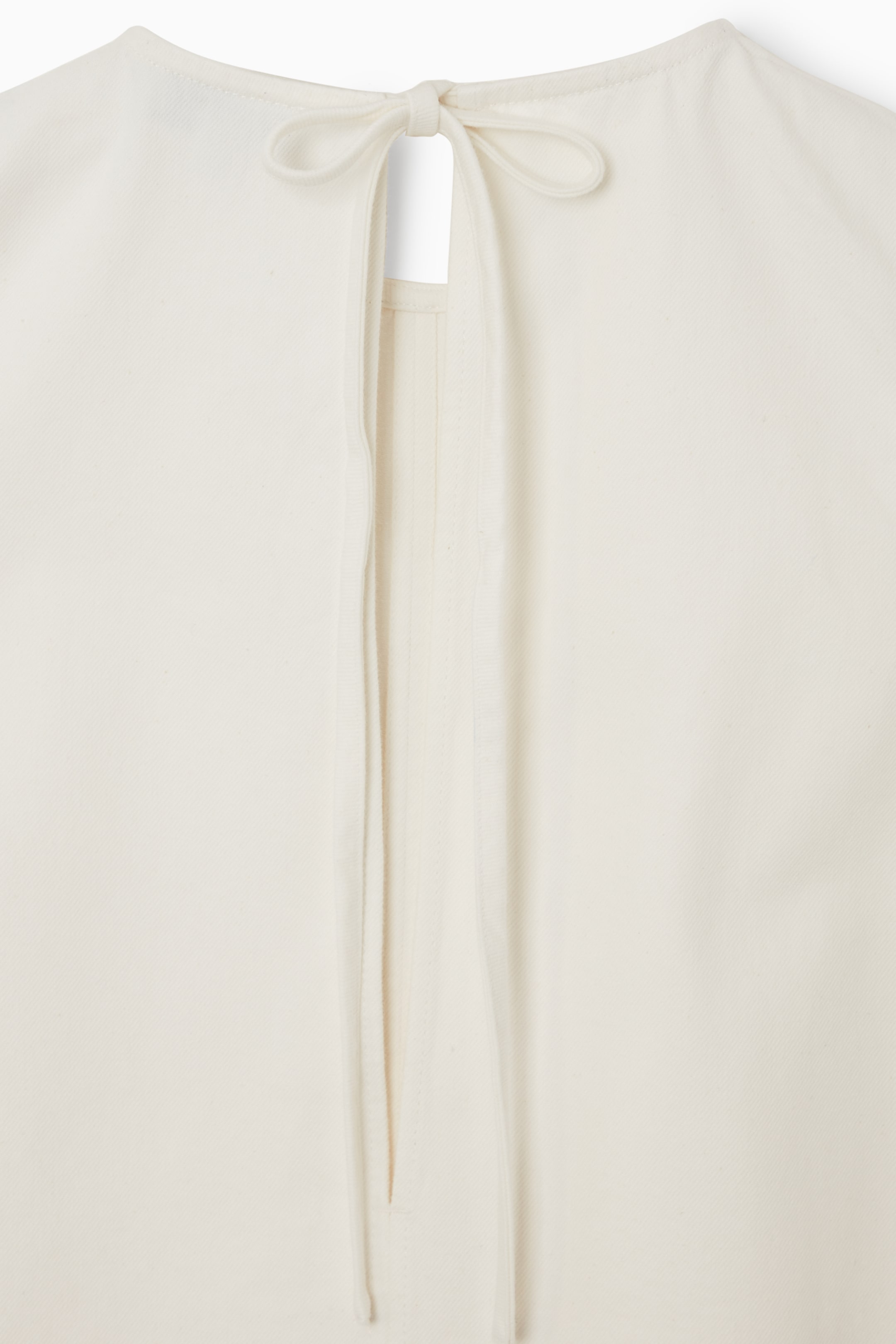 Agrandir l'image: ROBE BABY DOLL EN DENIM - BLANC - FEMME | H&M CH 2