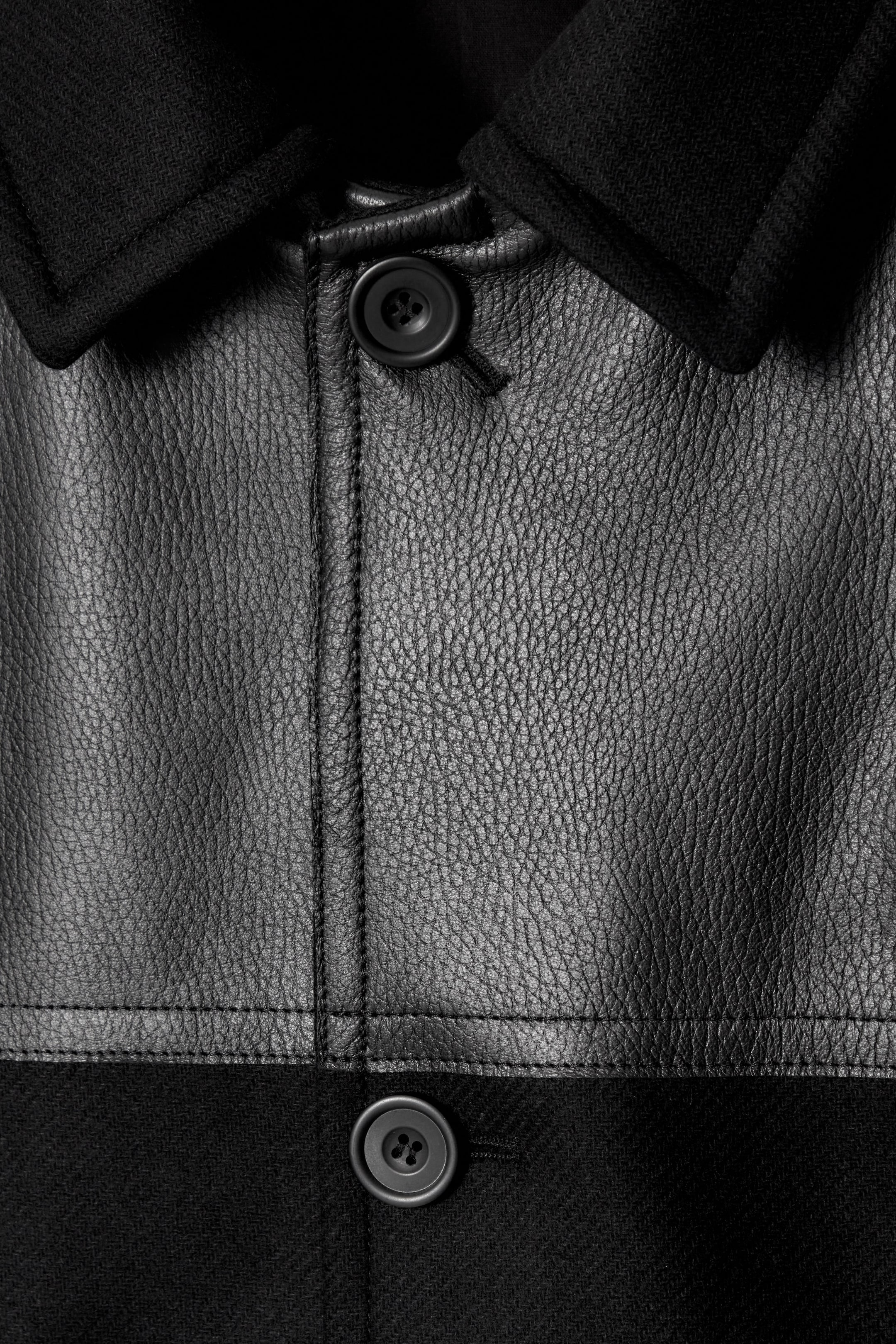 LEATHER-PANELLED DONKEY JACKET