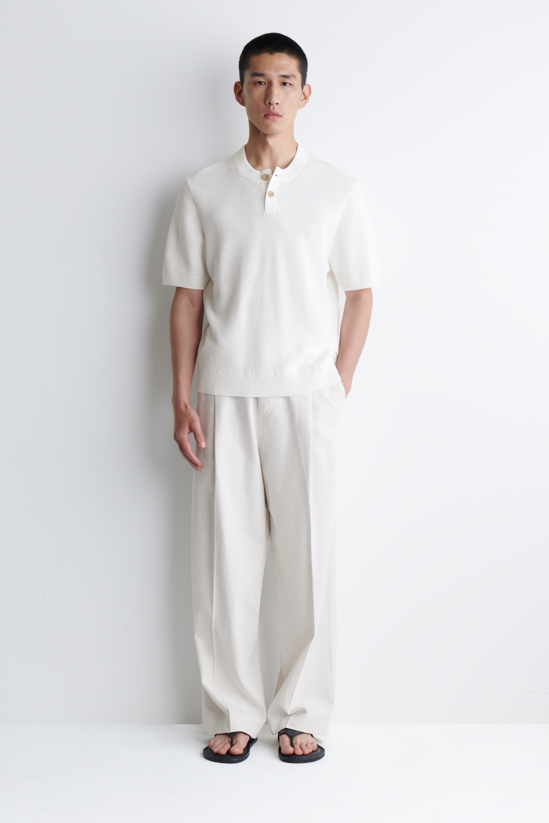 Grotere afbeelding bekijken: GEBREID KATOEN HENLEY-T-SHIRT - WIT - HEREN | H&M NL 3